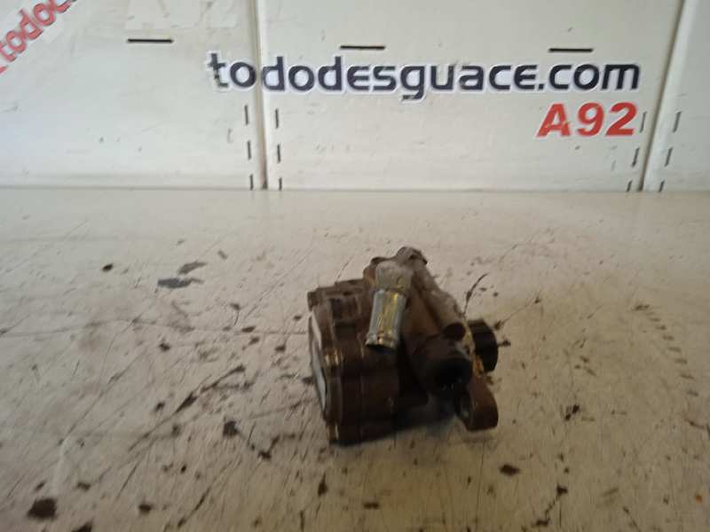 Bomba direccion toyota land cruiser (j12) 