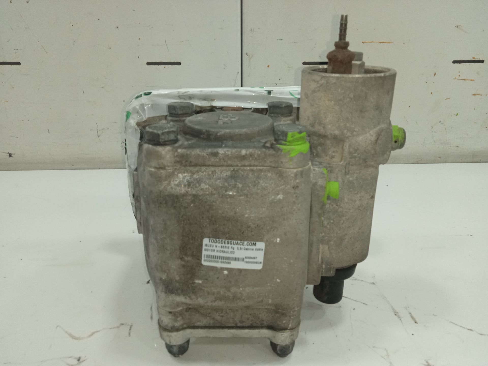 No identificado isuzu n serie fg  35t cabina doble