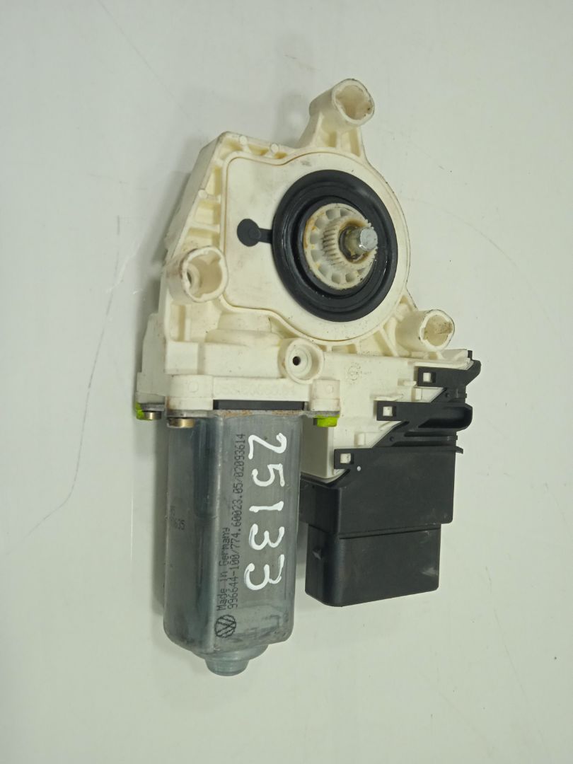 Motor elevalunas trasero derecho volkswagen touran (1t2) advance