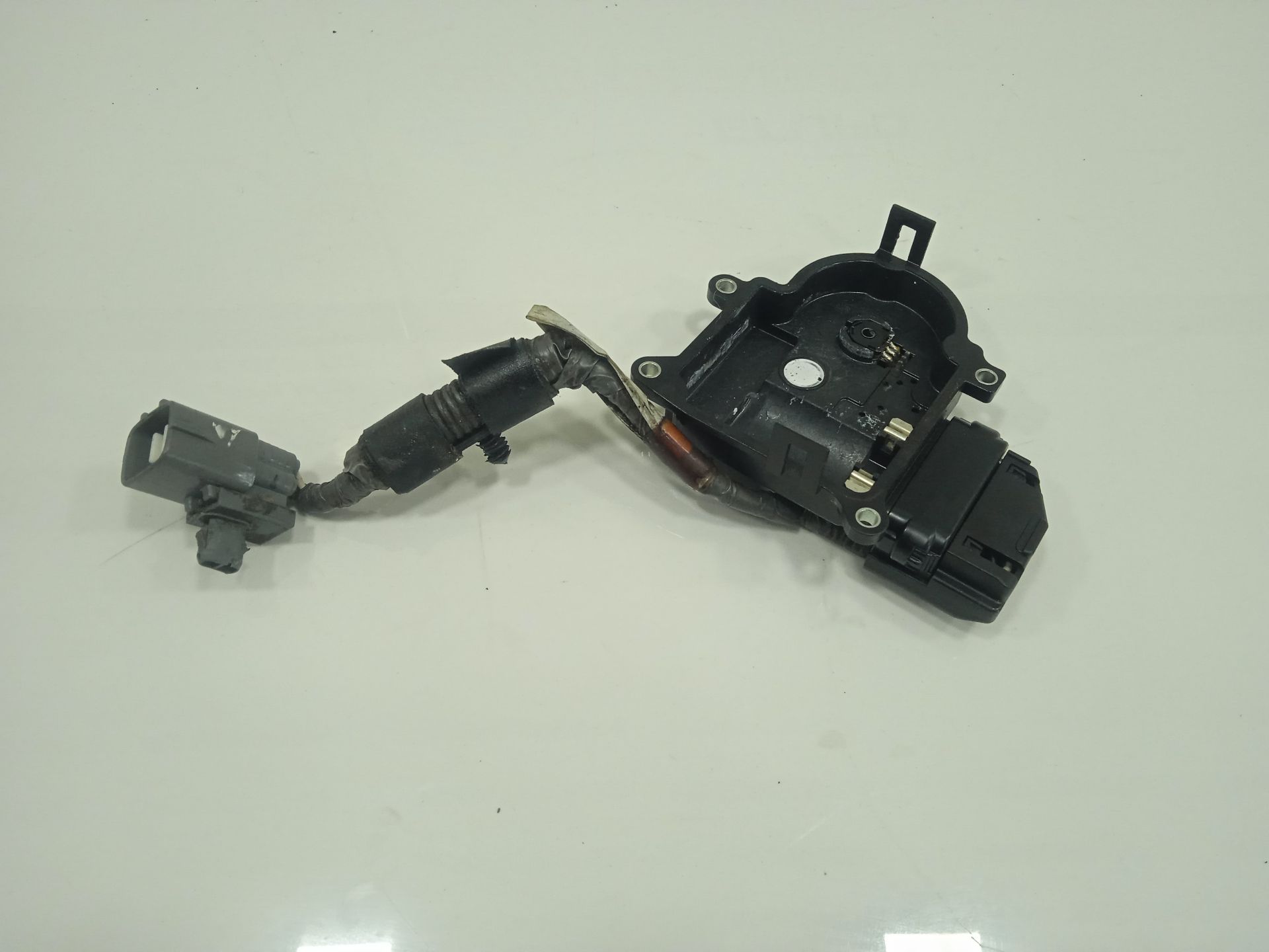 Actuador cierre mazda cx-3 (dk) centerline