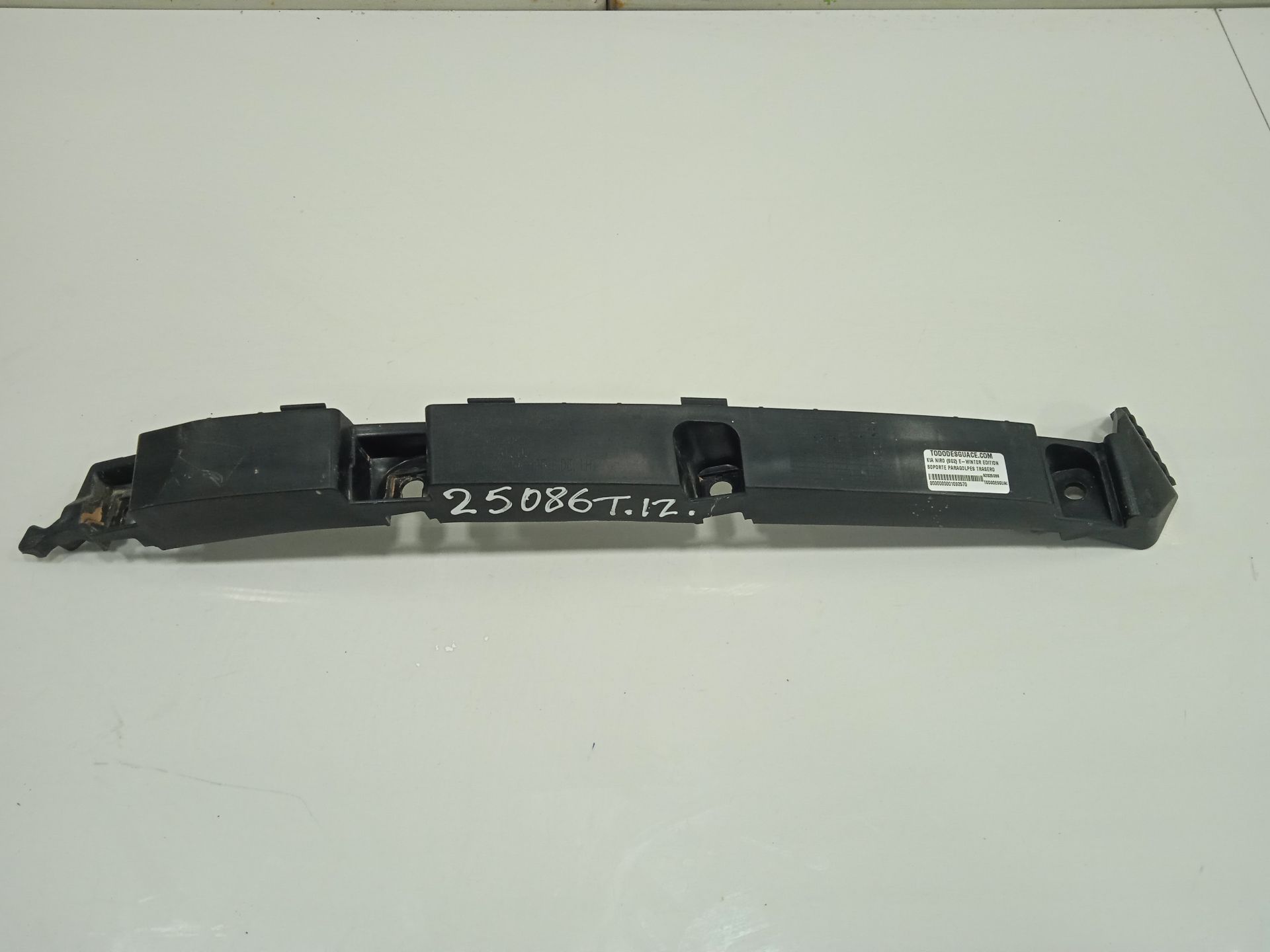 Soporte paragolpes trasero kia niro (sg2) ewinter edition