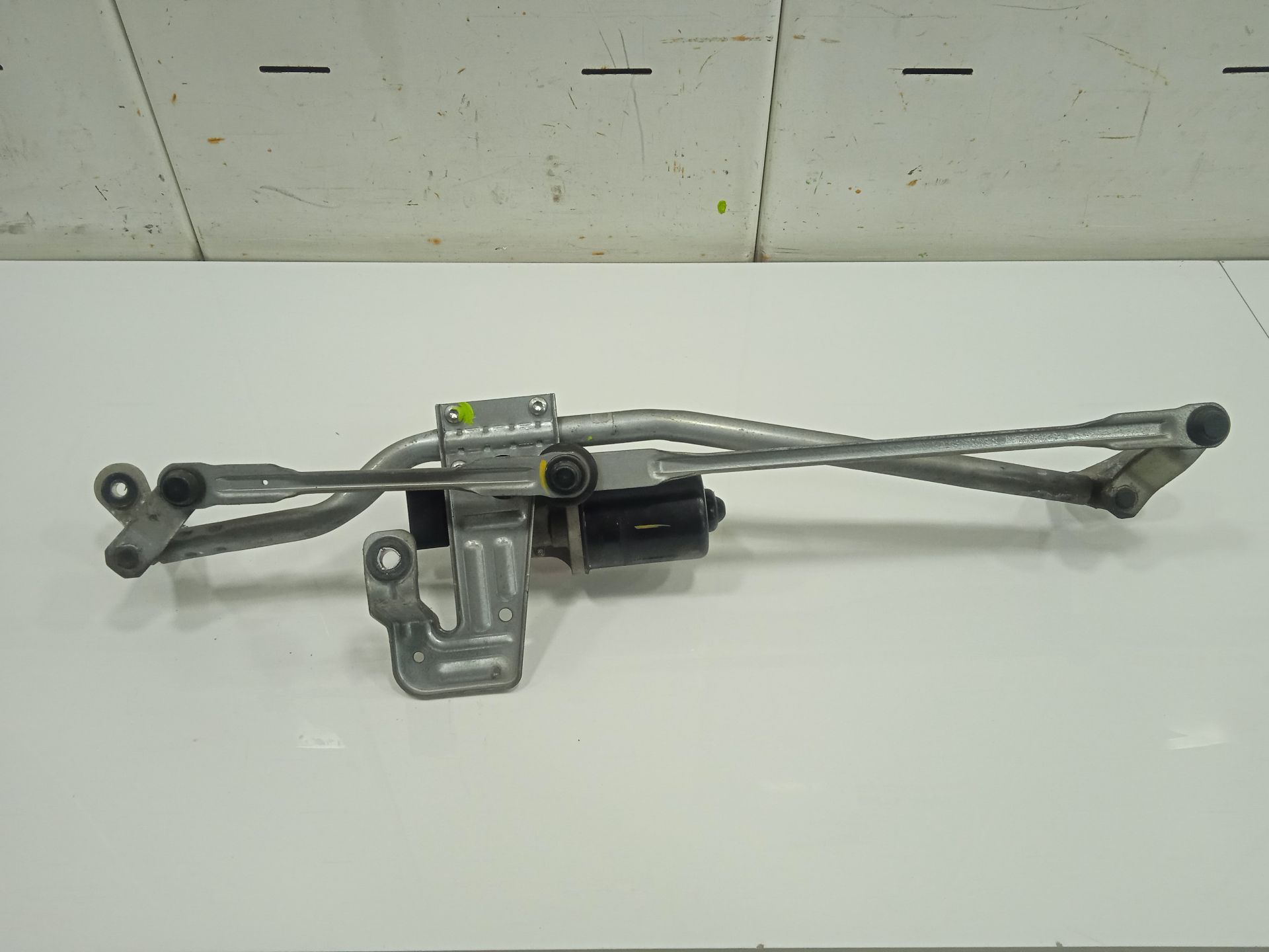 Motor limpia delantero   no identificado