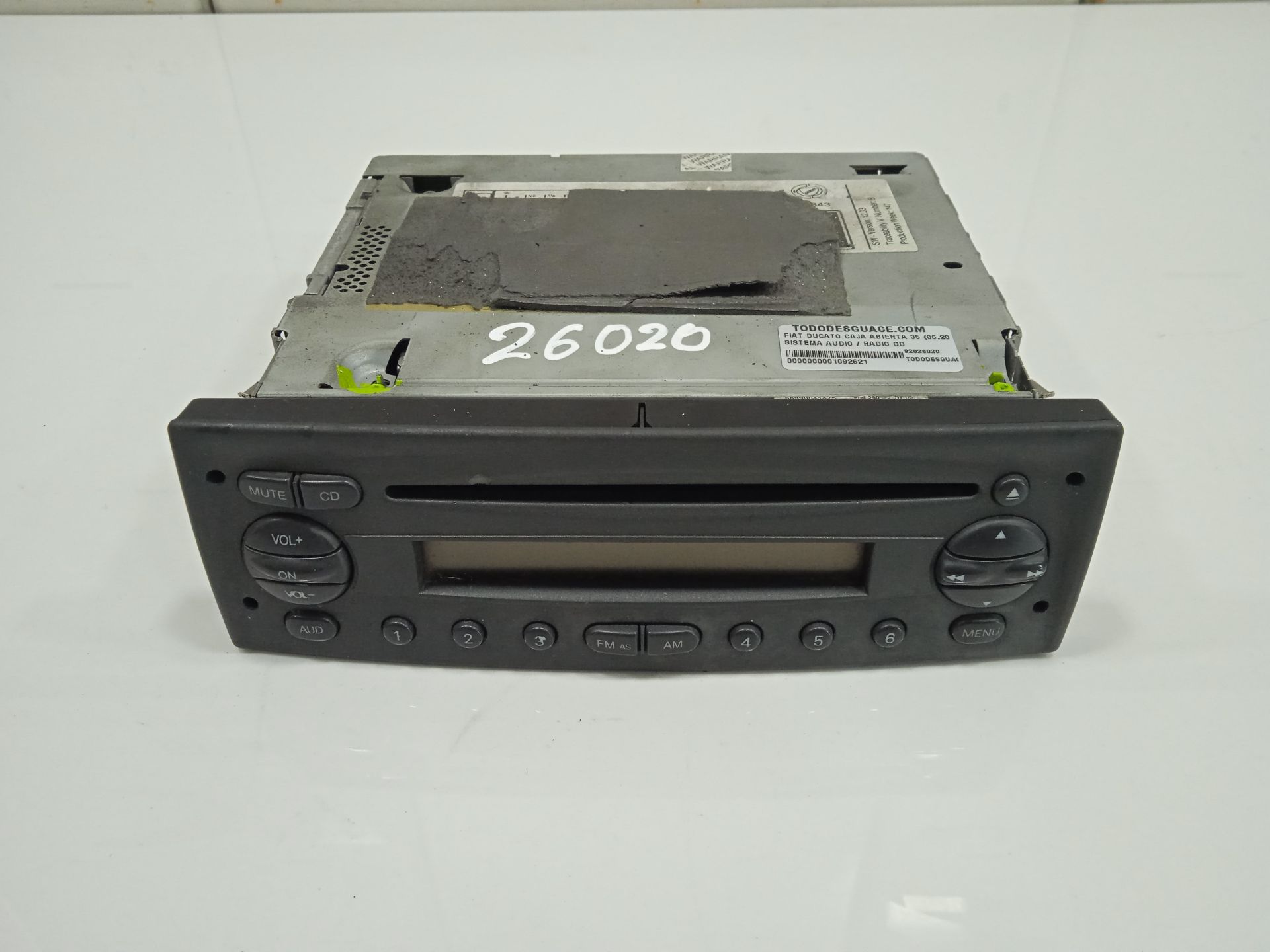 Sistema audio / radio cd   no identificado
