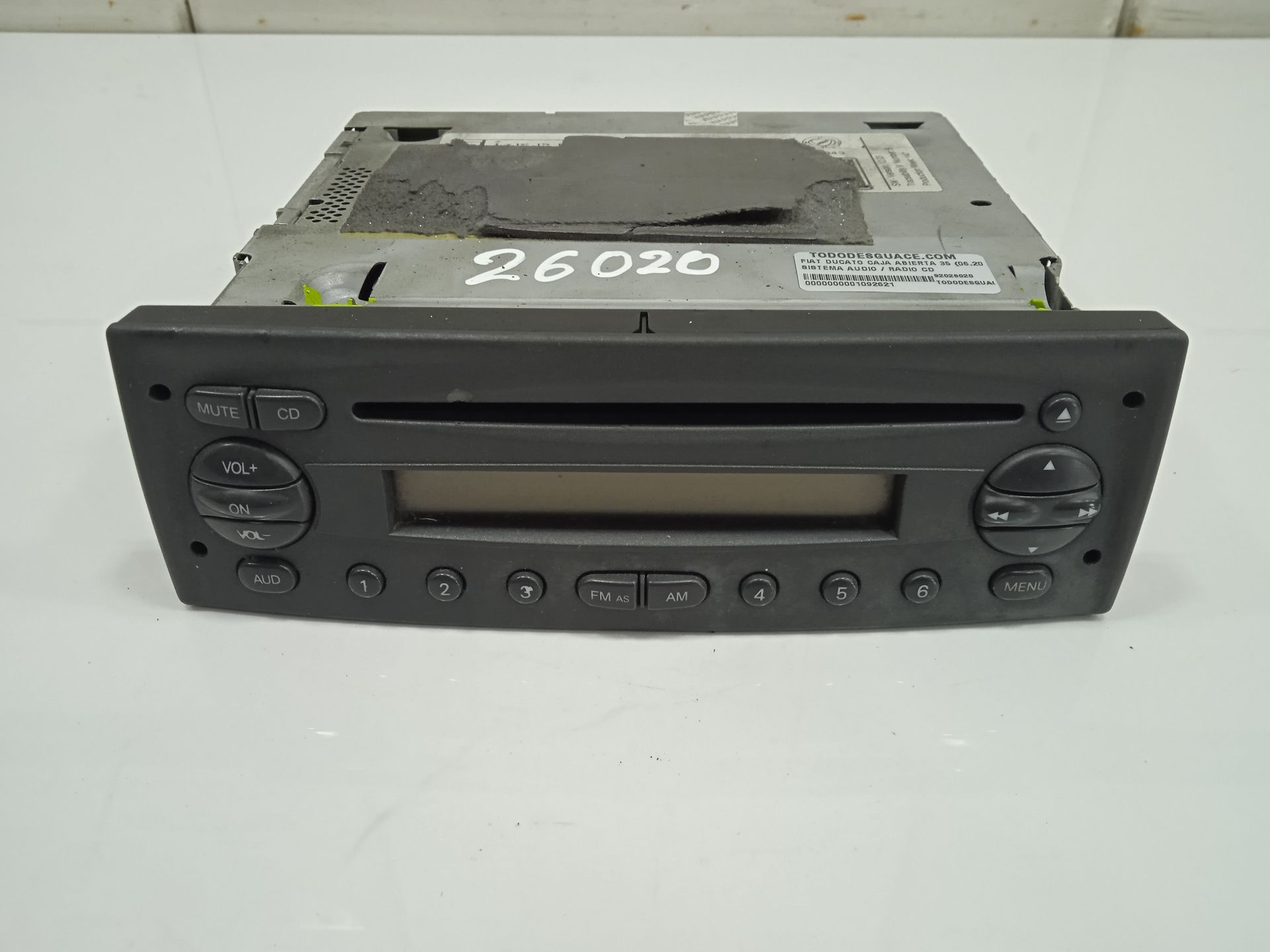 Sistema audio / radio cd   no identificado