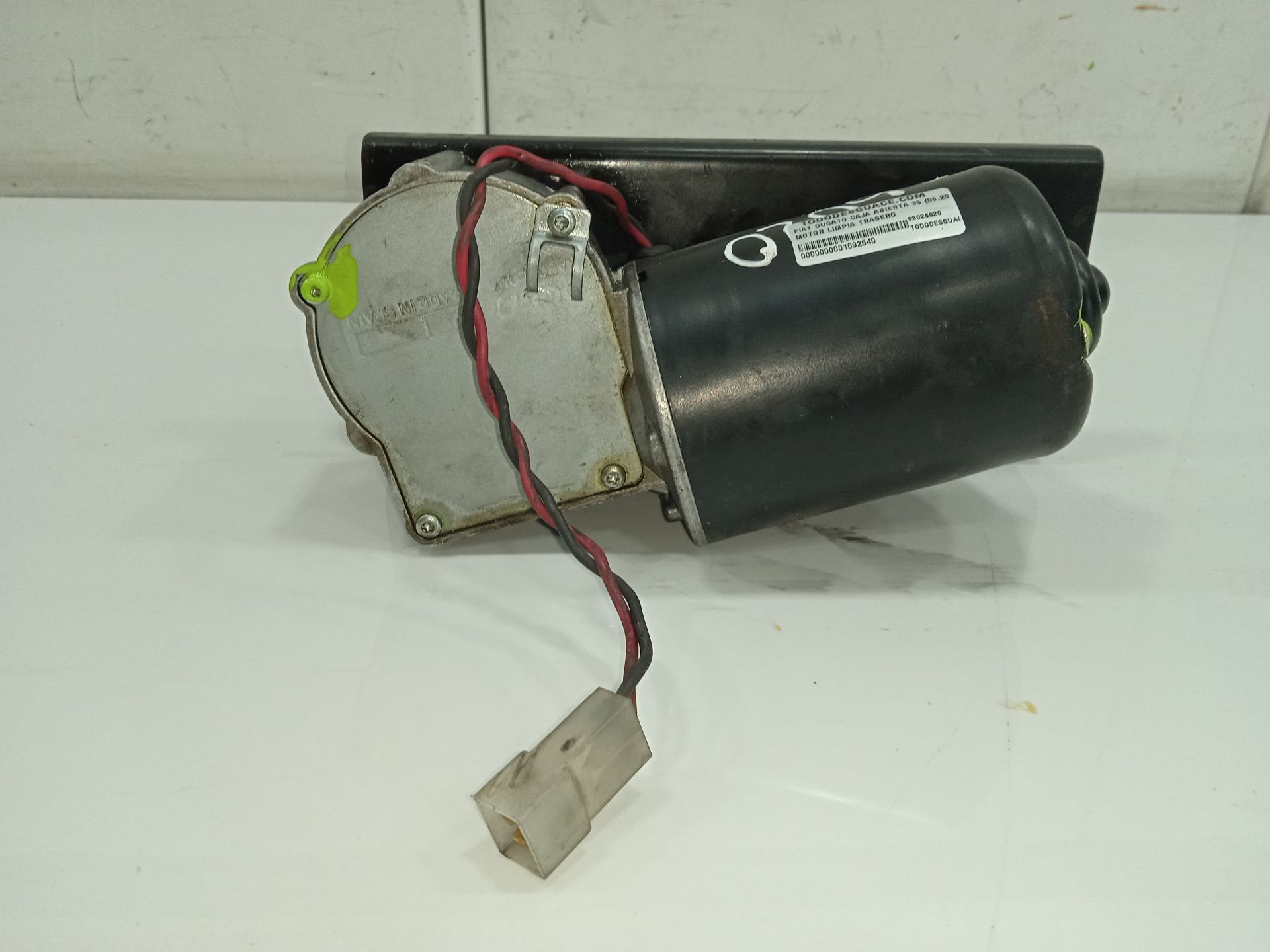 Motor limpia trasero   no identificado