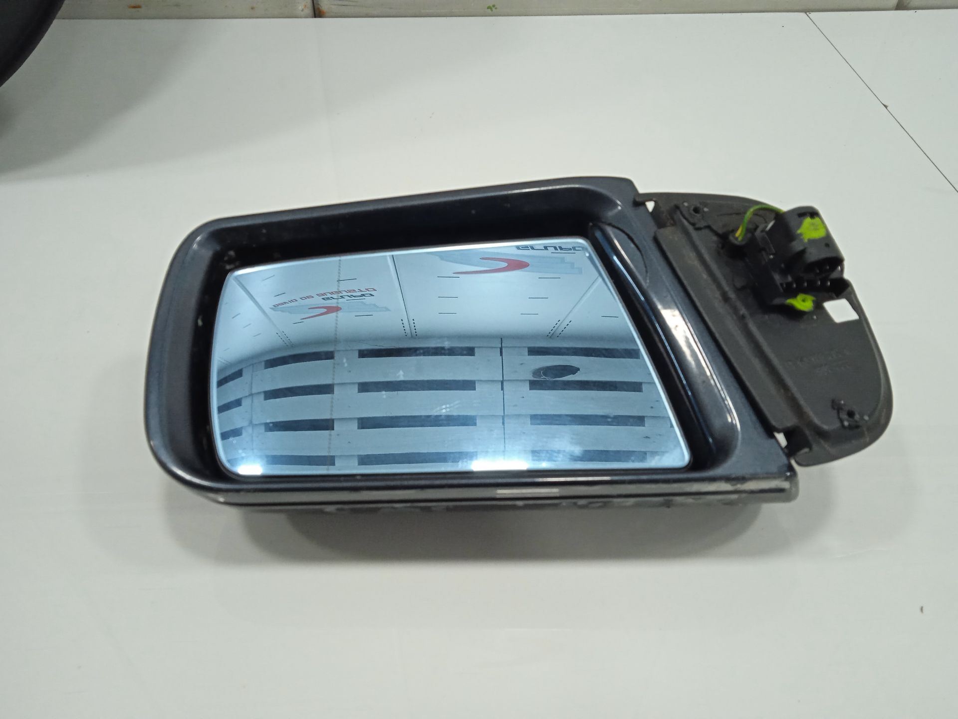 Retrovisor derecho mercedes-benz clase e (bm 210) berlina 320 (210.055)