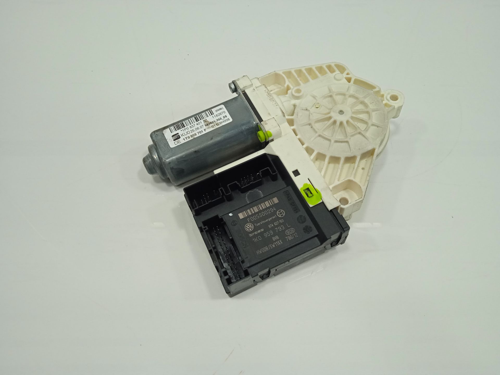 Motor elevalunas delantero izquierdo seat leon (1p1) comfort limited
