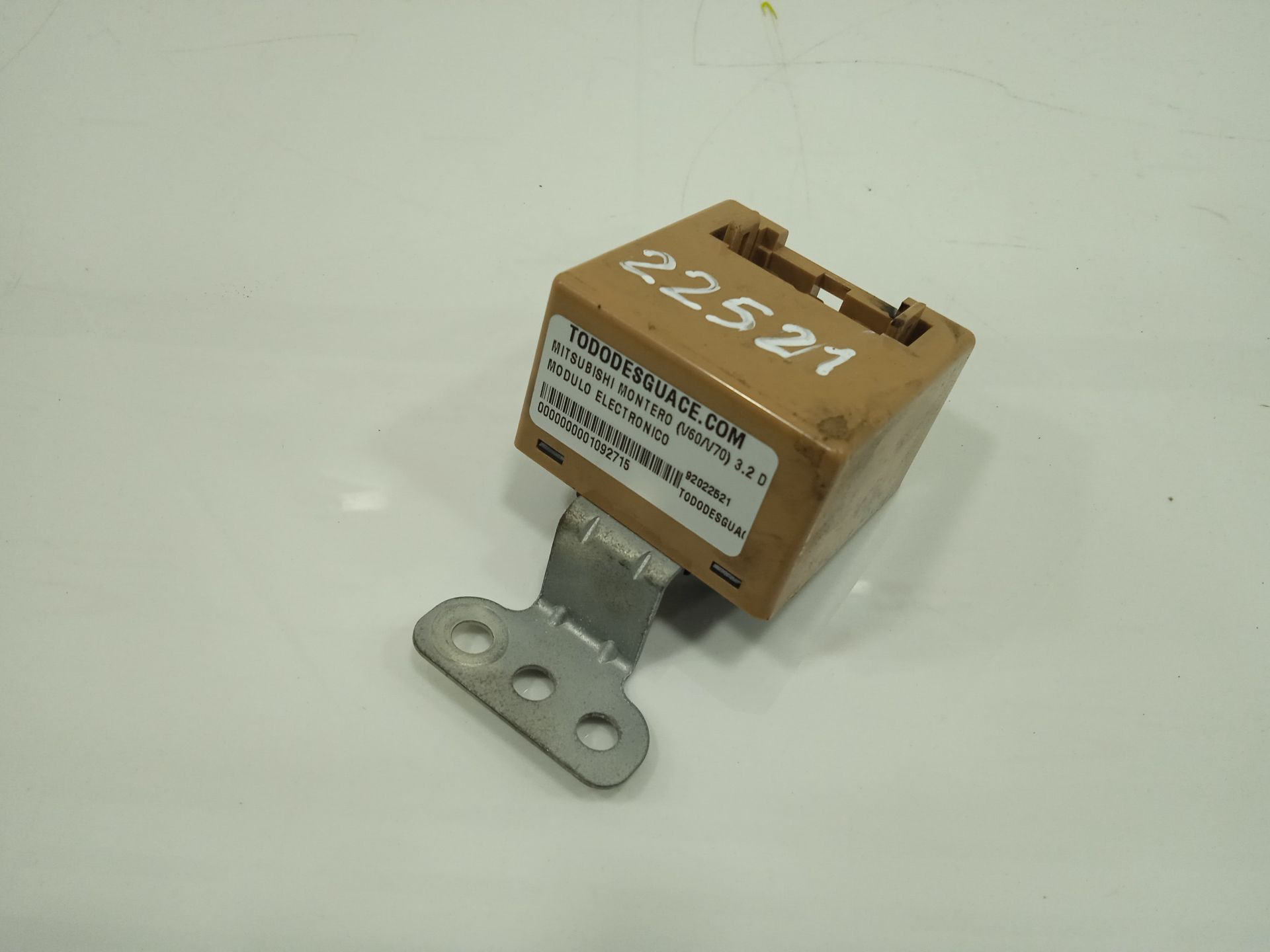 Modulo electronico mitsubishi montero (v60v70) 3.2 did glx hunter (5ptas.)