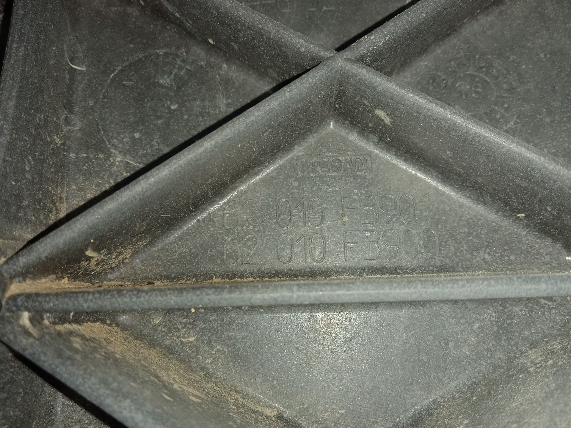 Paragolpes delantero   no identificado