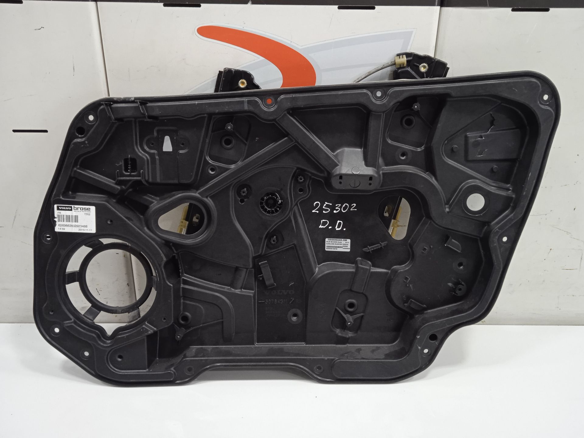 Elevalunas delantero derecho volvo v60 familiar kinetic