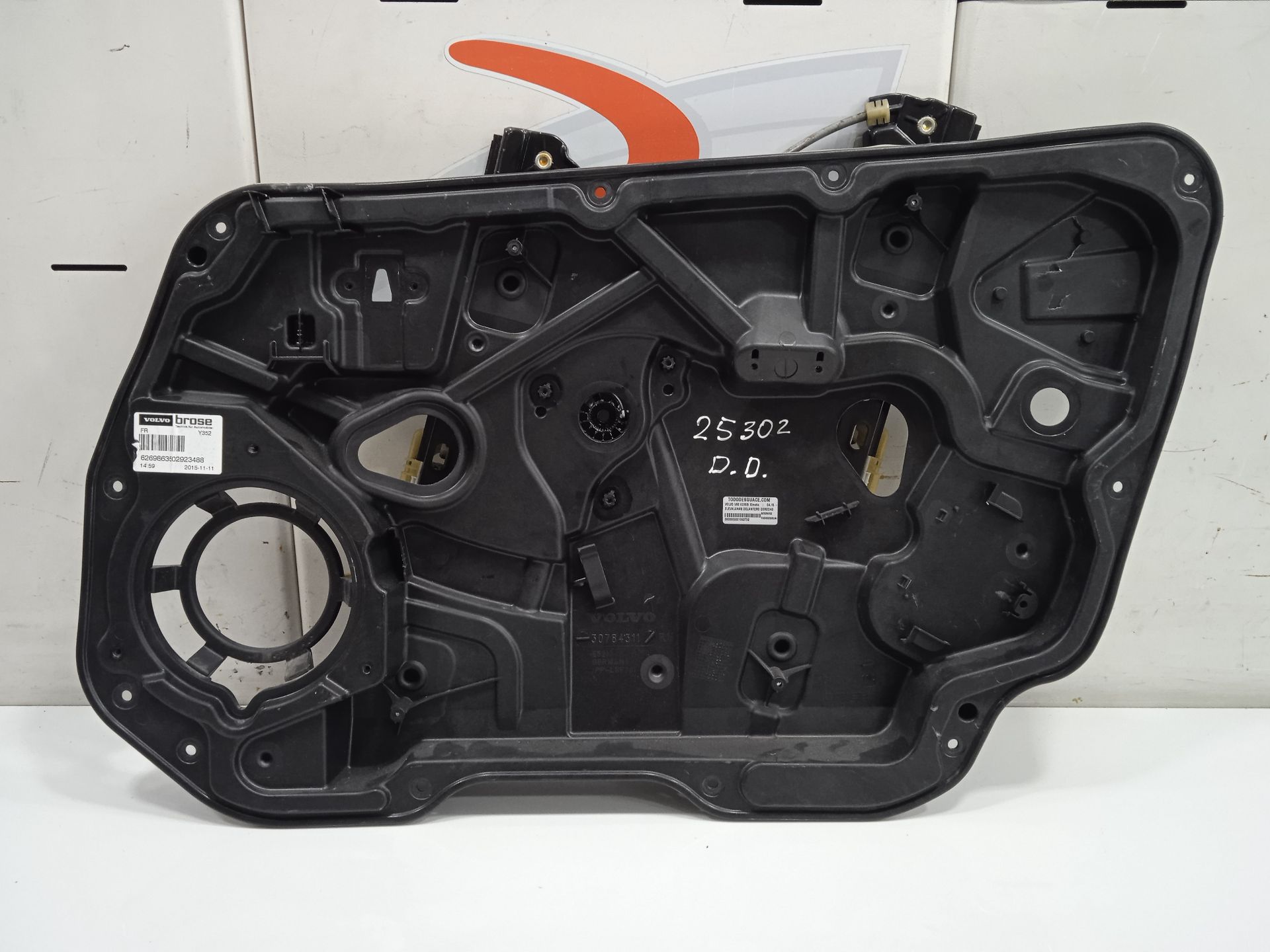 Elevalunas delantero derecho volvo v60 familiar kinetic