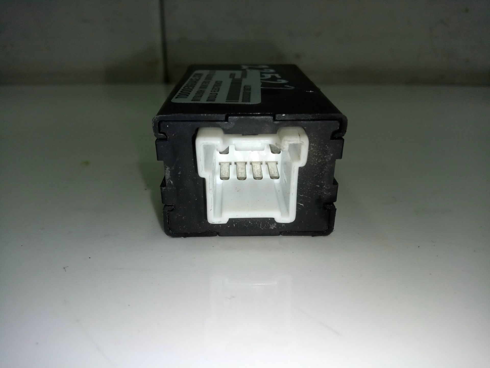 Modulo electronico mitsubishi montero (v60v70) 3.2 did glx hunter (5ptas.)