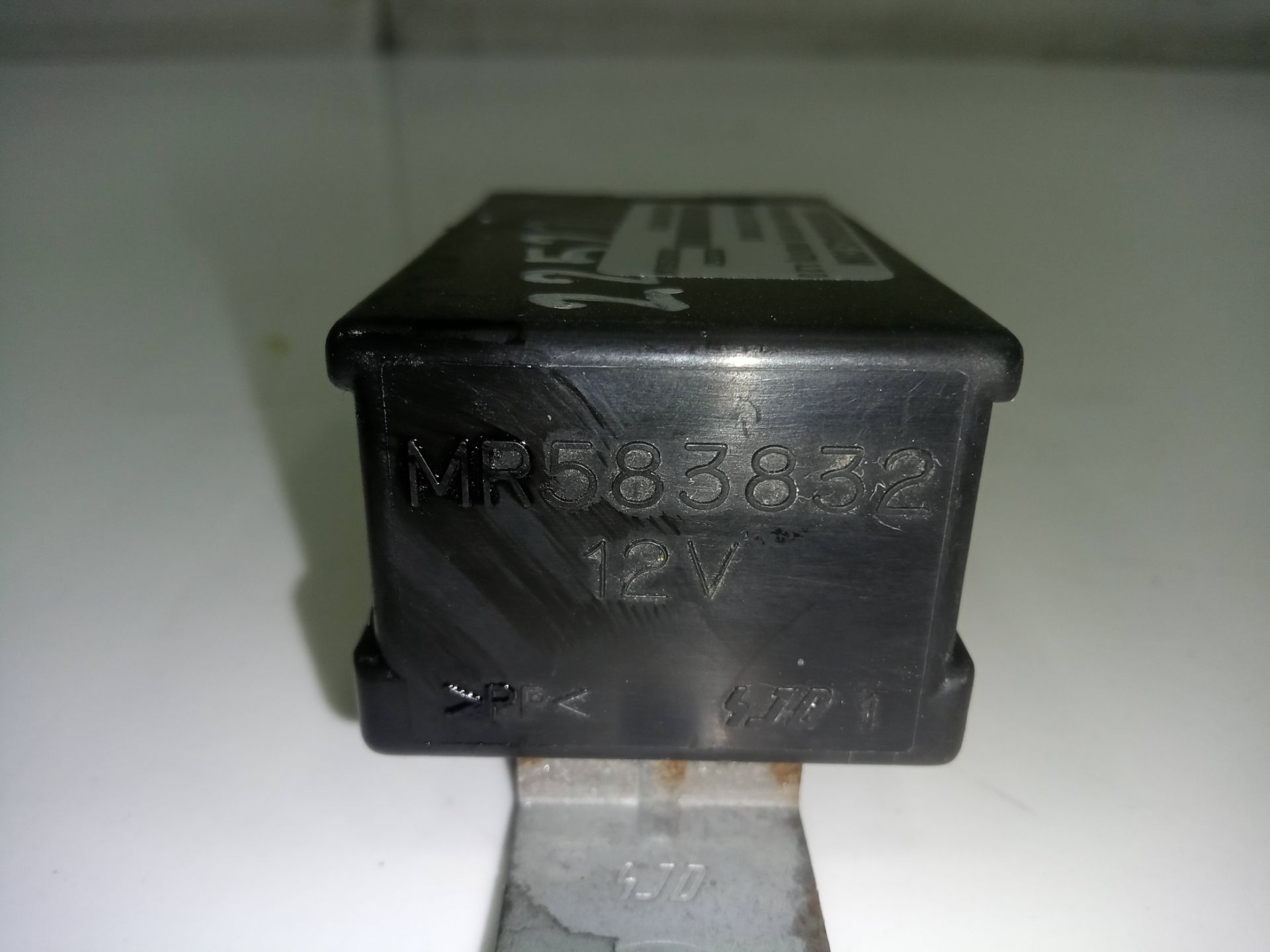 Modulo electronico mitsubishi montero (v60v70) 3.2 did glx hunter (5ptas.)