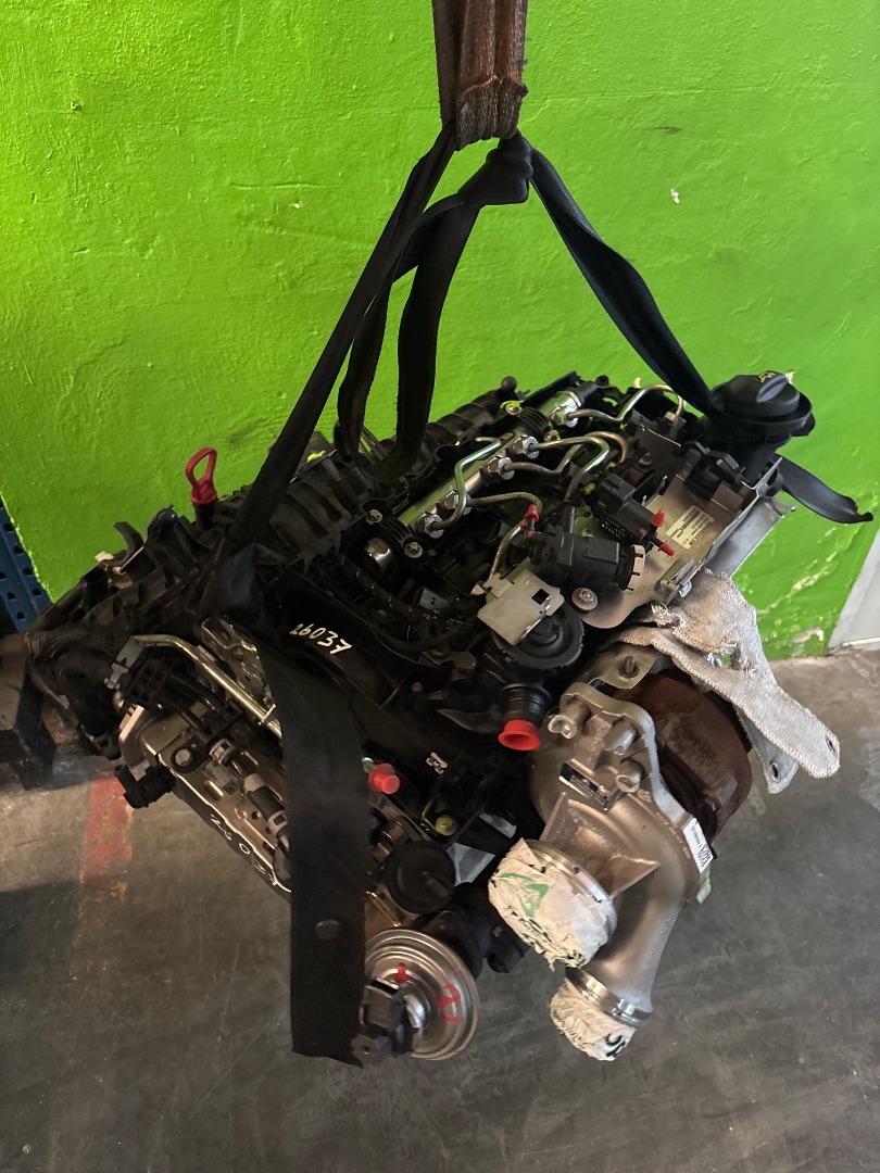 Motor completo toyota verso (aur2zgr2) advance