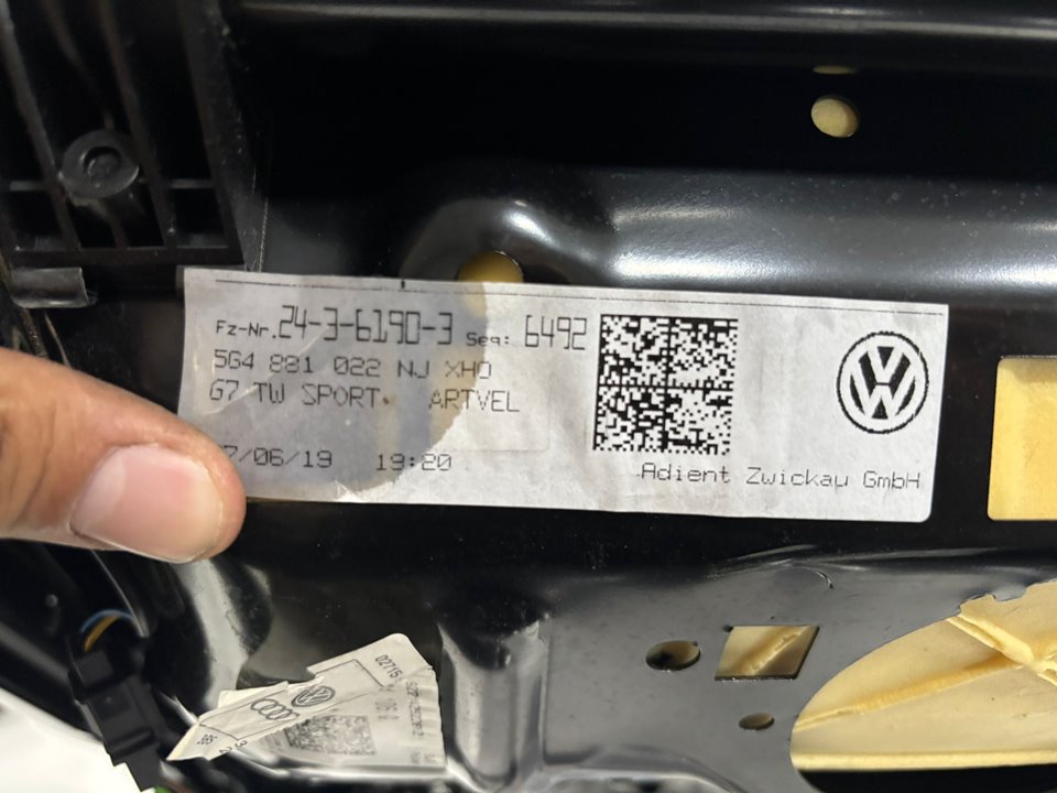 No identificado volkswagen golf sportsvan vii (an1)(09.2017) advance