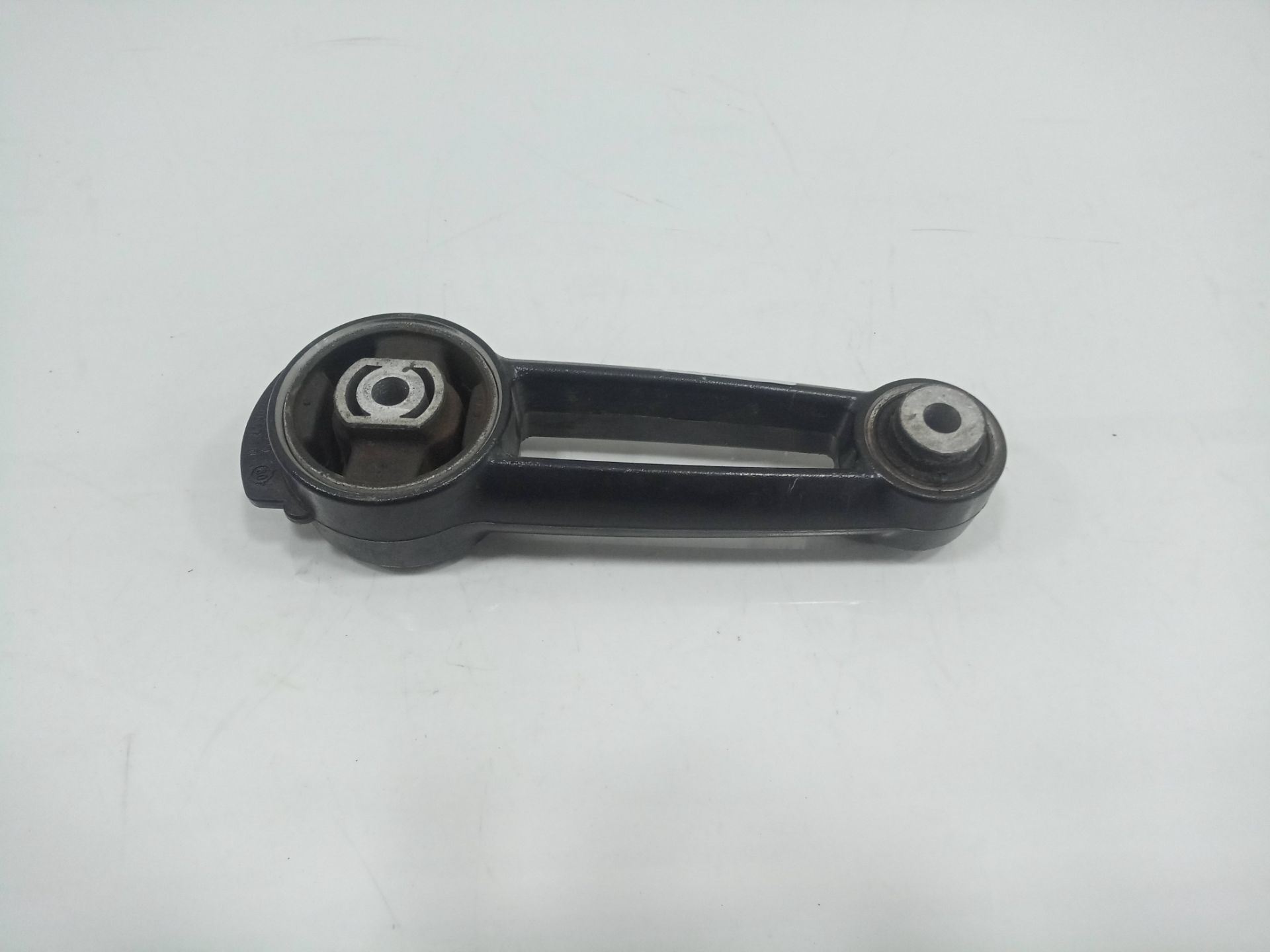 Tirante trasero derecho porsche cayenne (tipo 9pa) s
