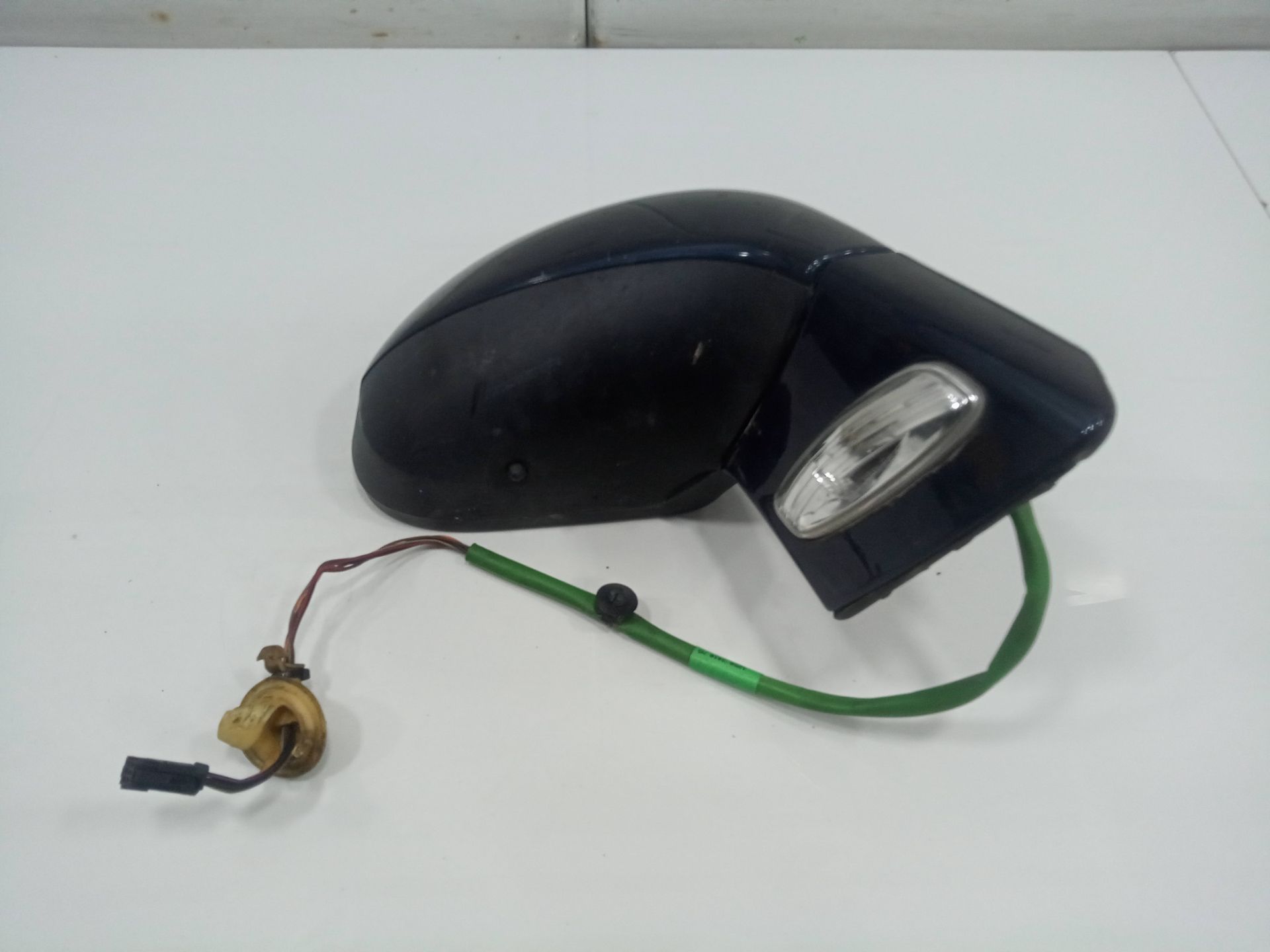 Retrovisor derecho peugeot 308 confort