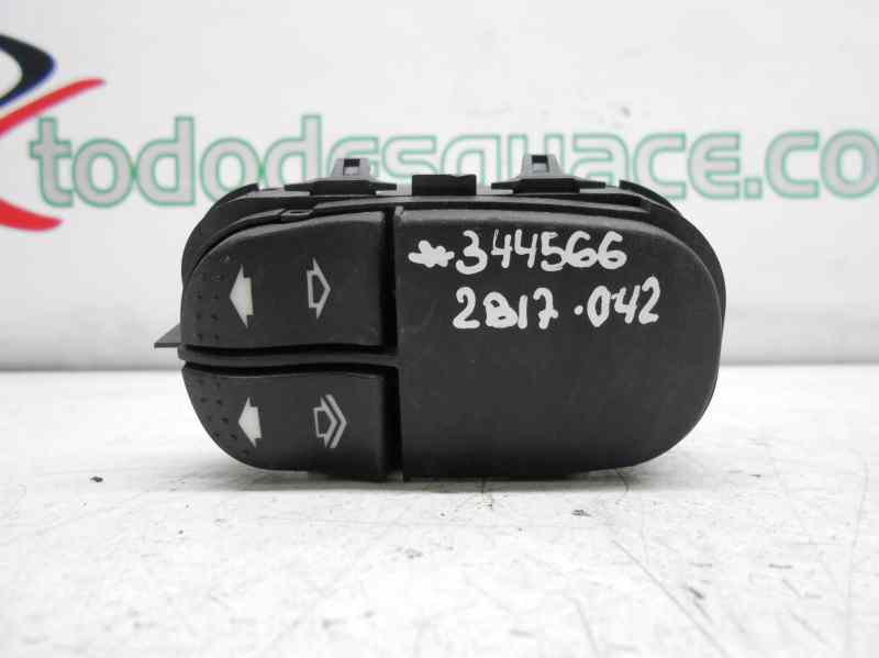  mando elevalunas delantero izquierdo   ford focus berlina (cak) ambiente 1.6 16v cat