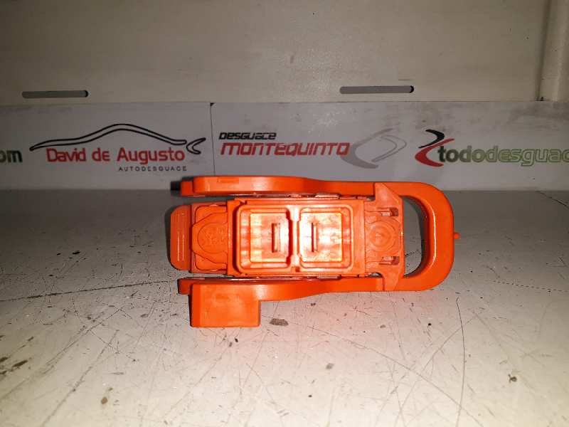  varios   toyota prius (nhw20) 