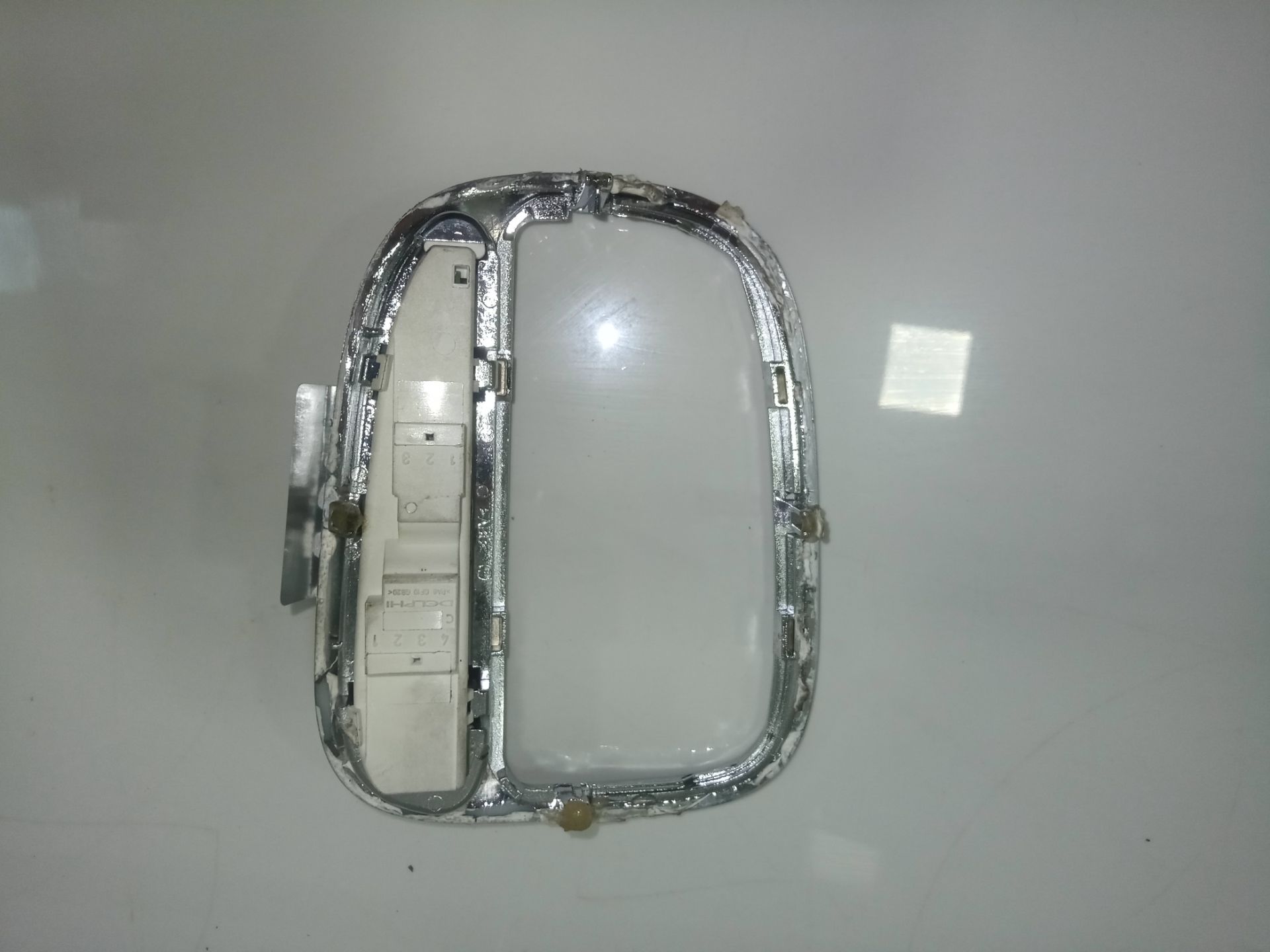 Moldura mercedes-benz clase c (bm 203) berlina 240 (203.061)