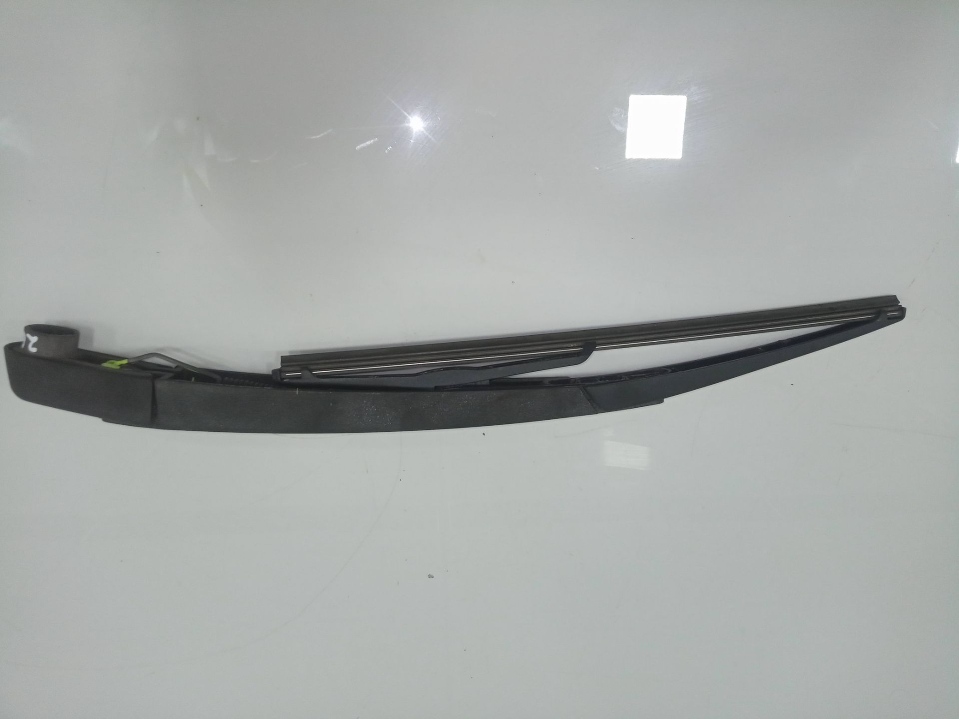 Brazo limpia trasero peugeot 308 confort