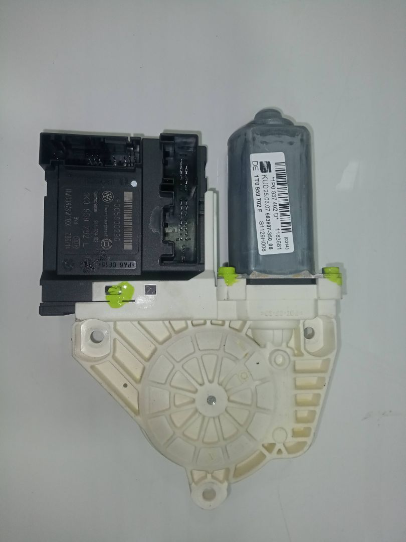 Motor elevalunas delantero derecho seat leon (1p1) comfort limited
