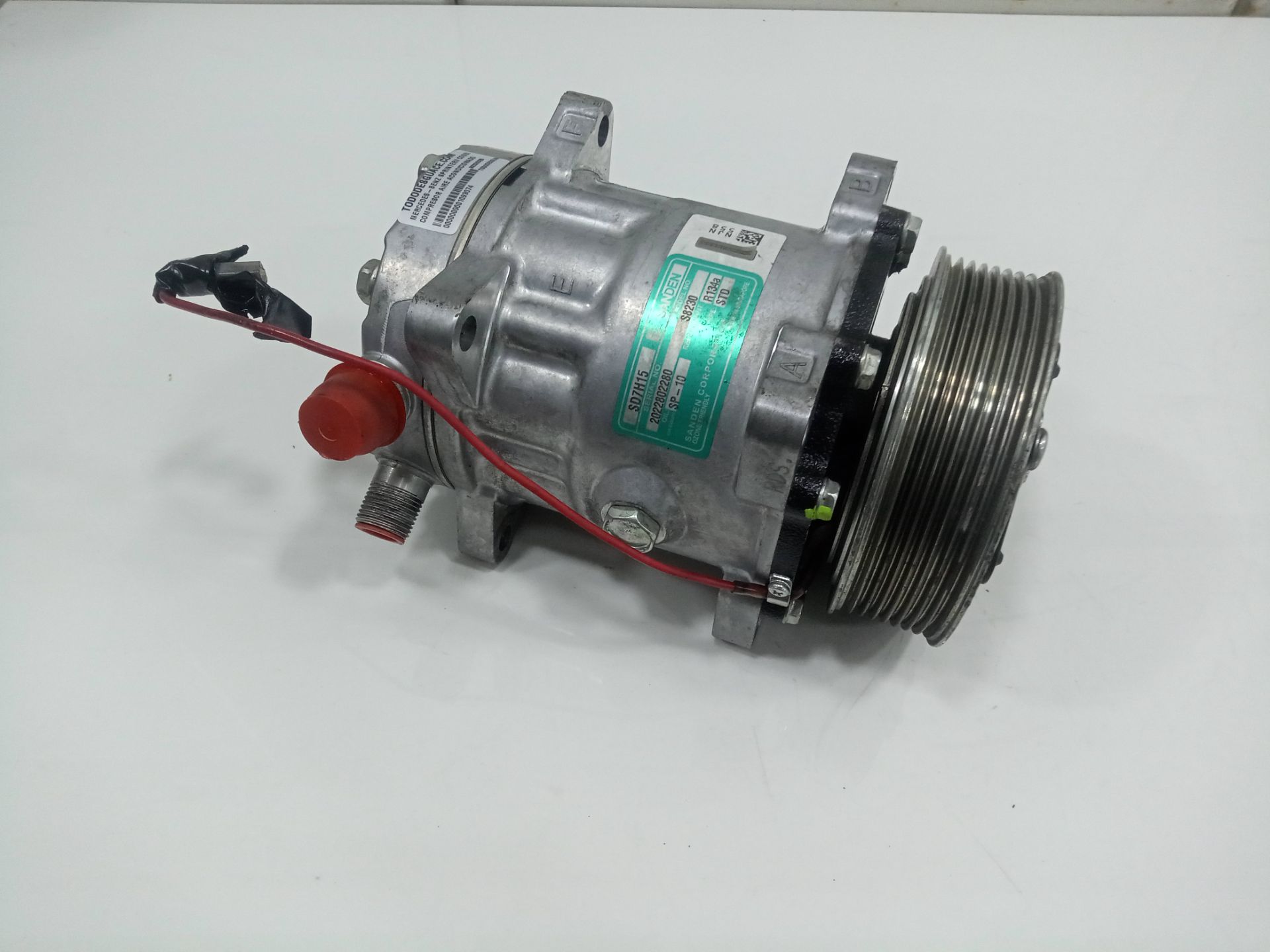 Compresor aire acondicionado mercedes-benz sprinter ii kombi 211215 cdi (906.711713)