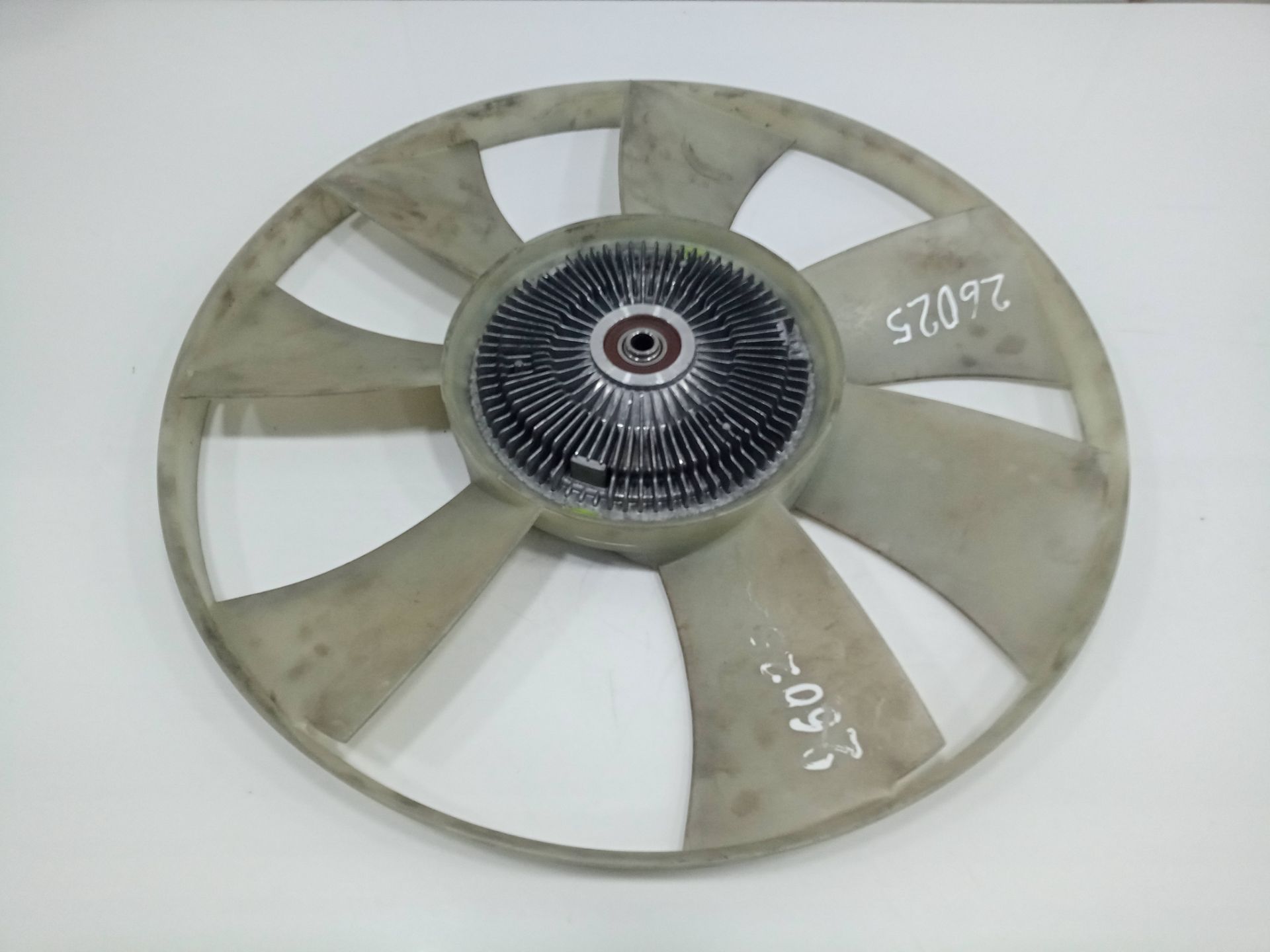 Ventilador viscoso motor mercedes-benz sprinter ii kombi 211215 cdi (906.711713)