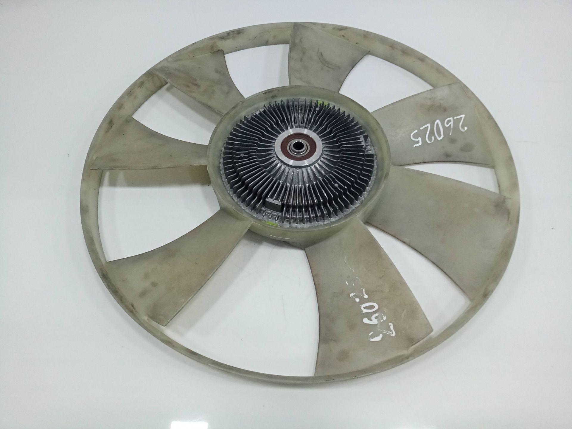 Ventilador viscoso motor mercedes-benz sprinter ii kombi 211215 cdi (906.711713)