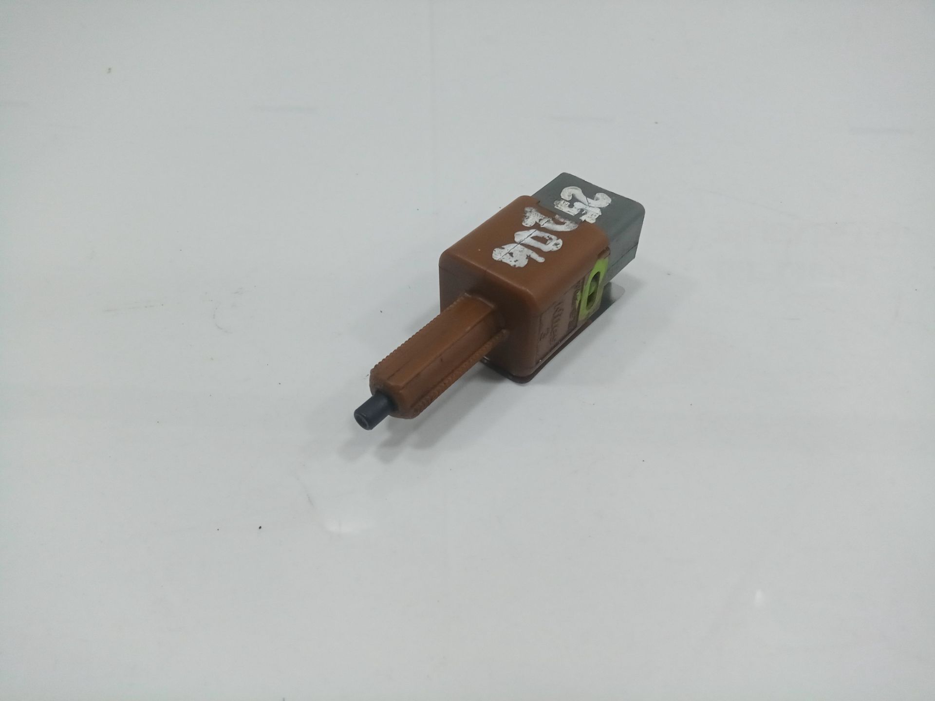 Interruptor nissan micra (k14) acenta