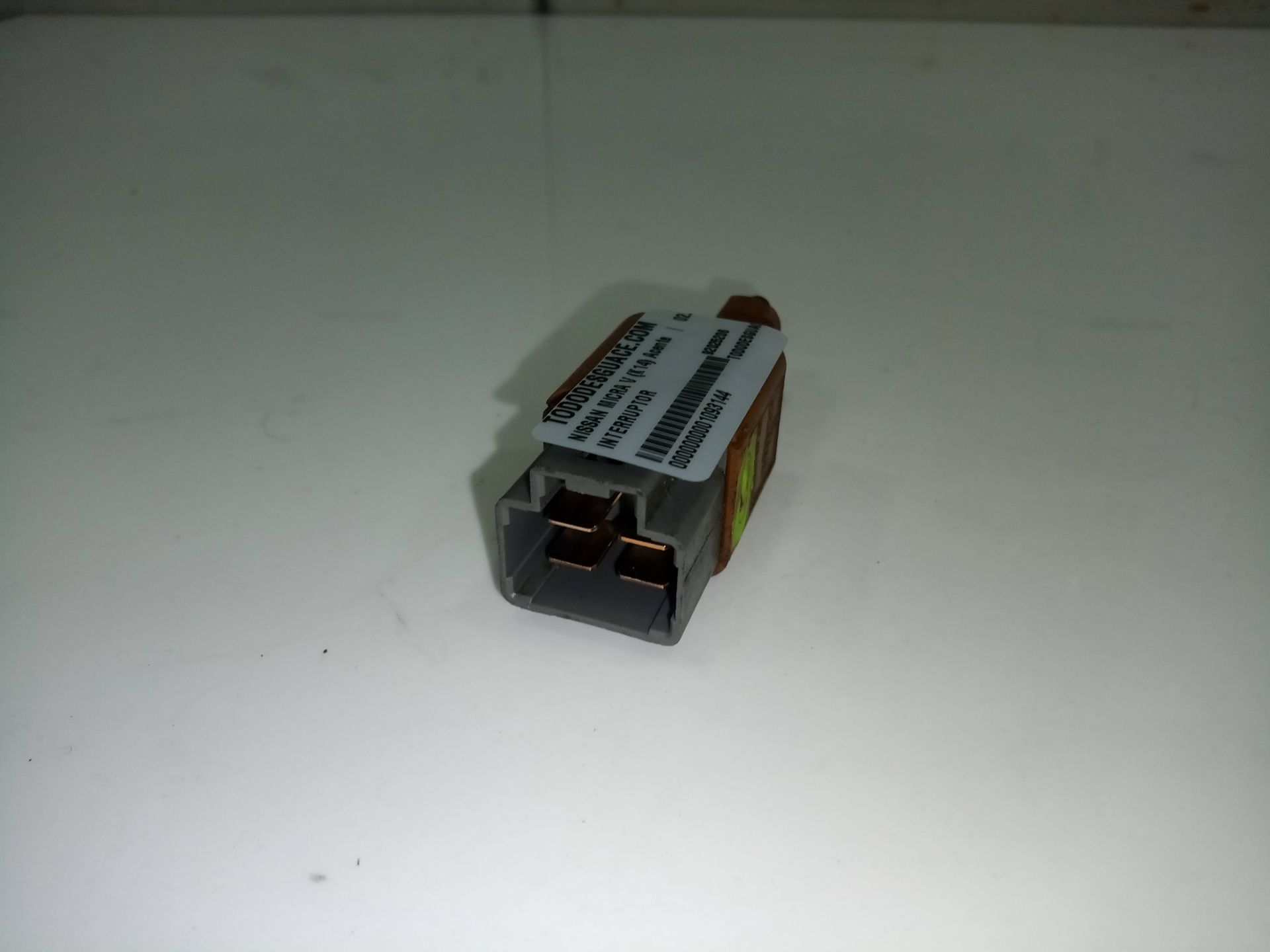 Interruptor nissan micra (k14) acenta