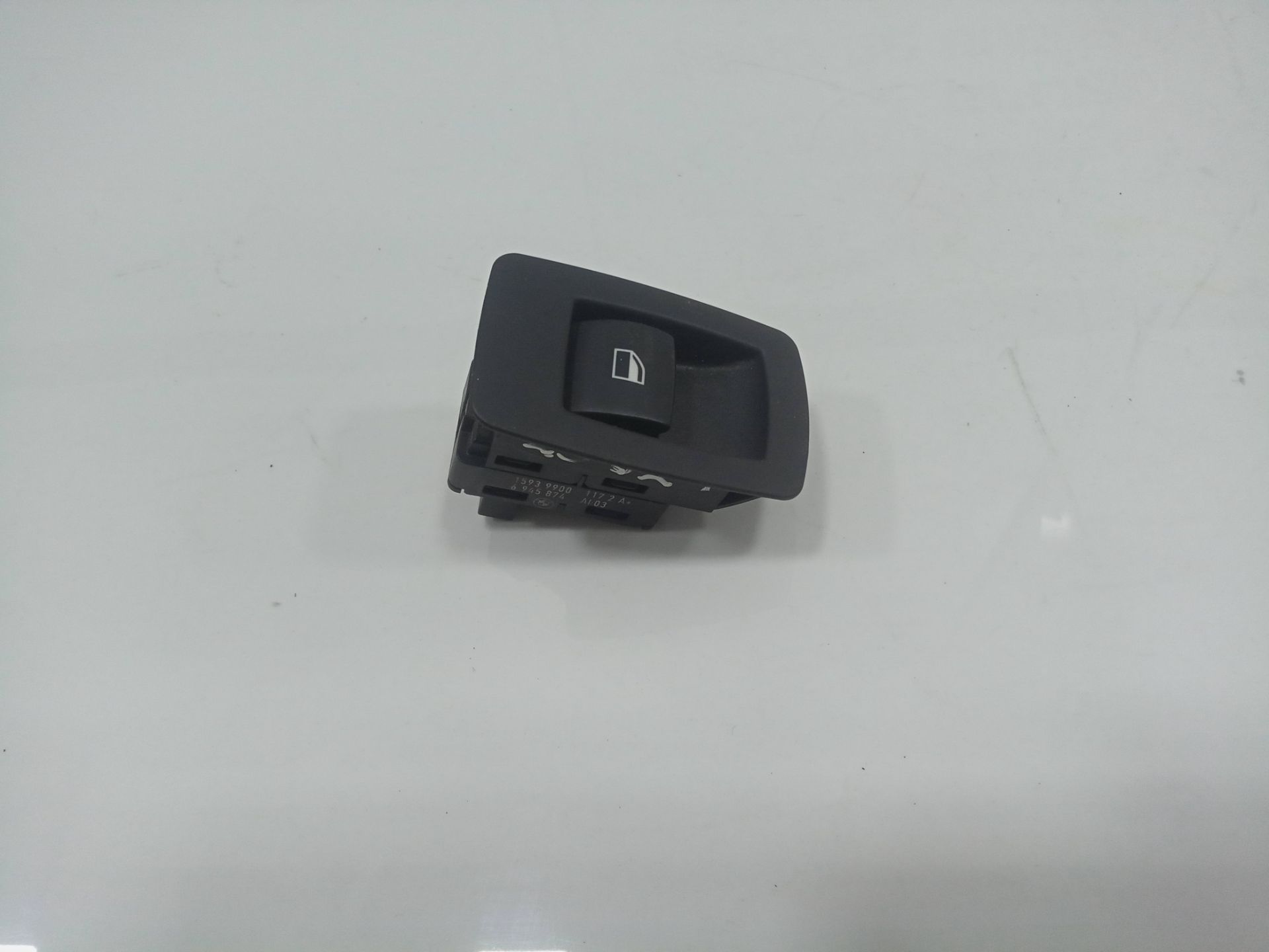 Mando elevalunas trasero derecho bmw serie 3 touring (e91) 318d