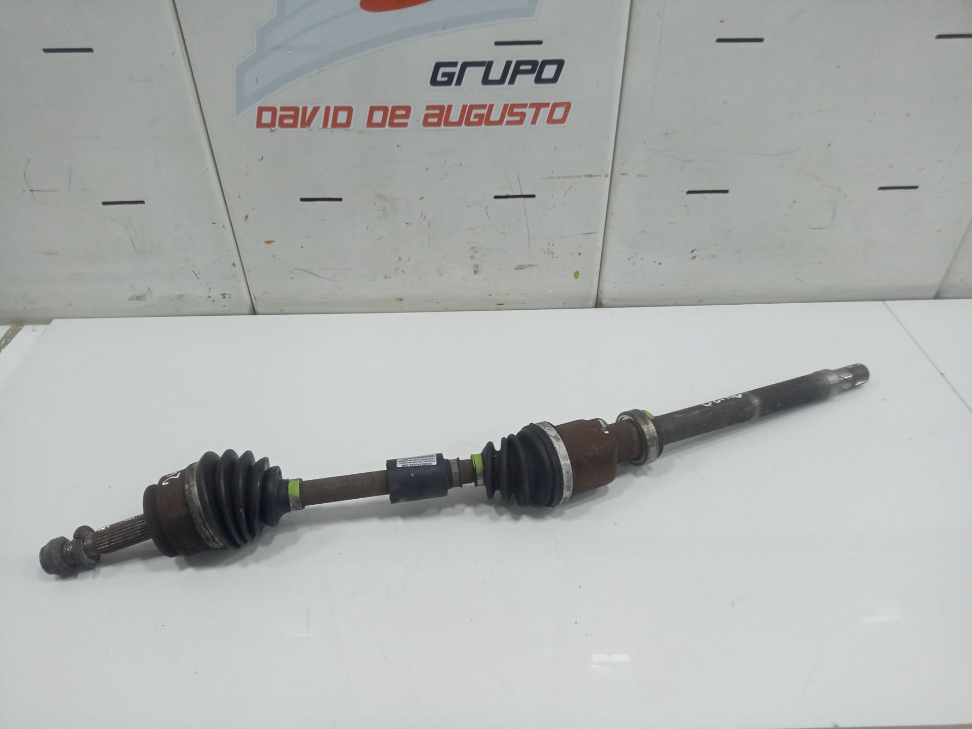 Transmision delantera derecha mitsubishi colt cz3 berl. 5 (z30a) 1.5 did instyle (d)