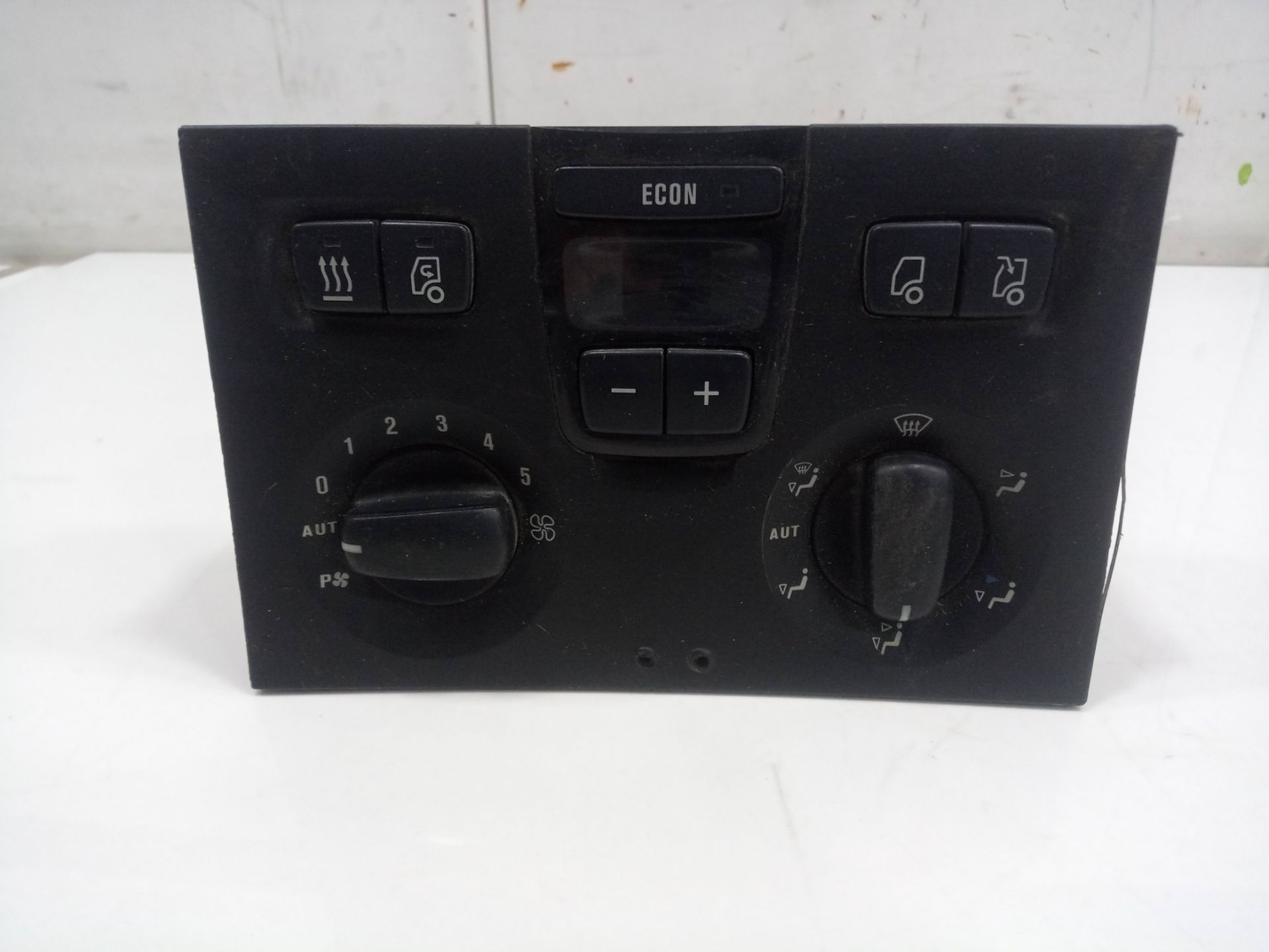 Mando calefaccion / aire acondicionado scania baureihe c-klasse pgr (2004) fg  420  (4x2) largo cp 19 b