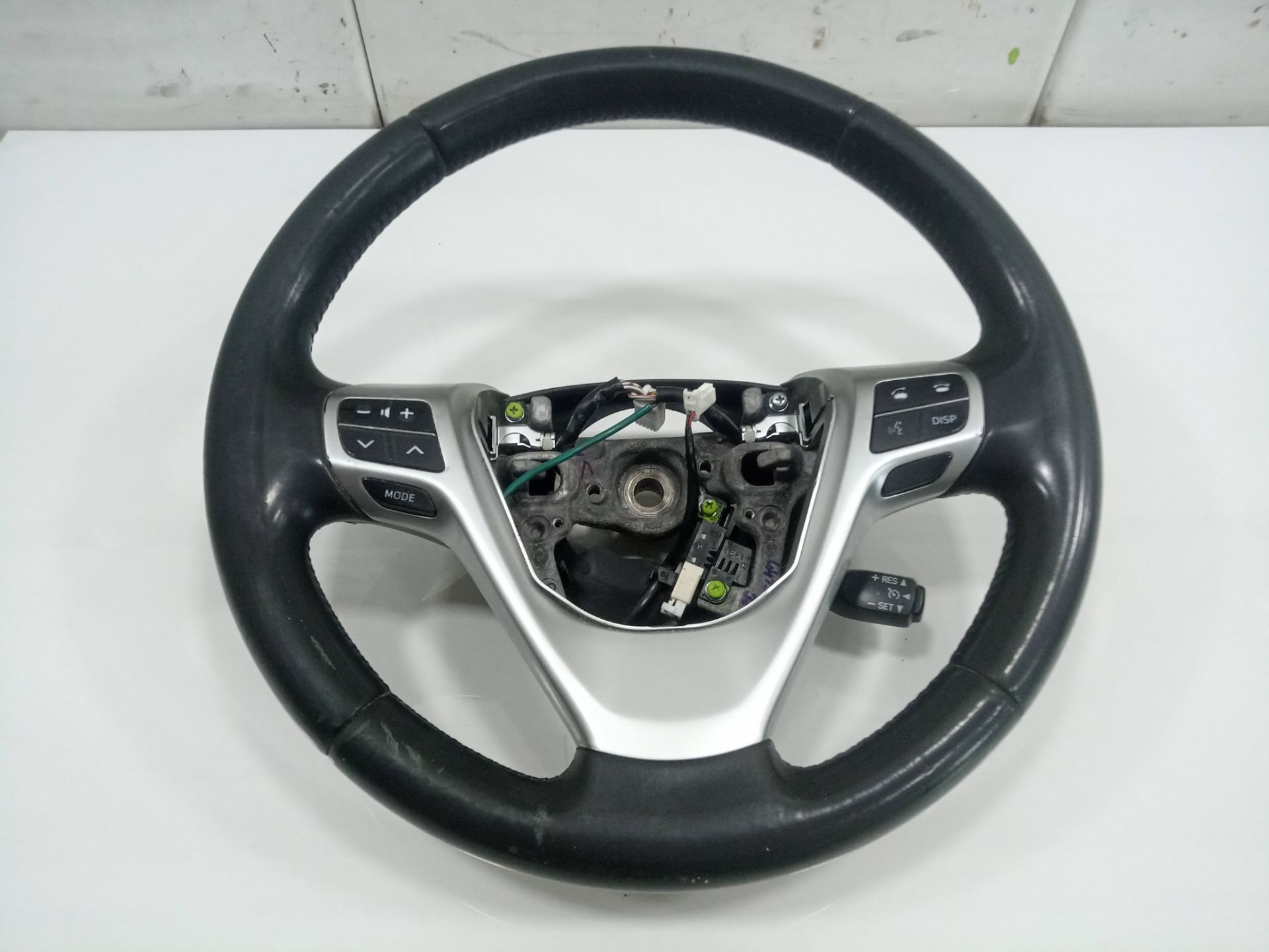 Volante toyota verso (aur2zgr2) advance