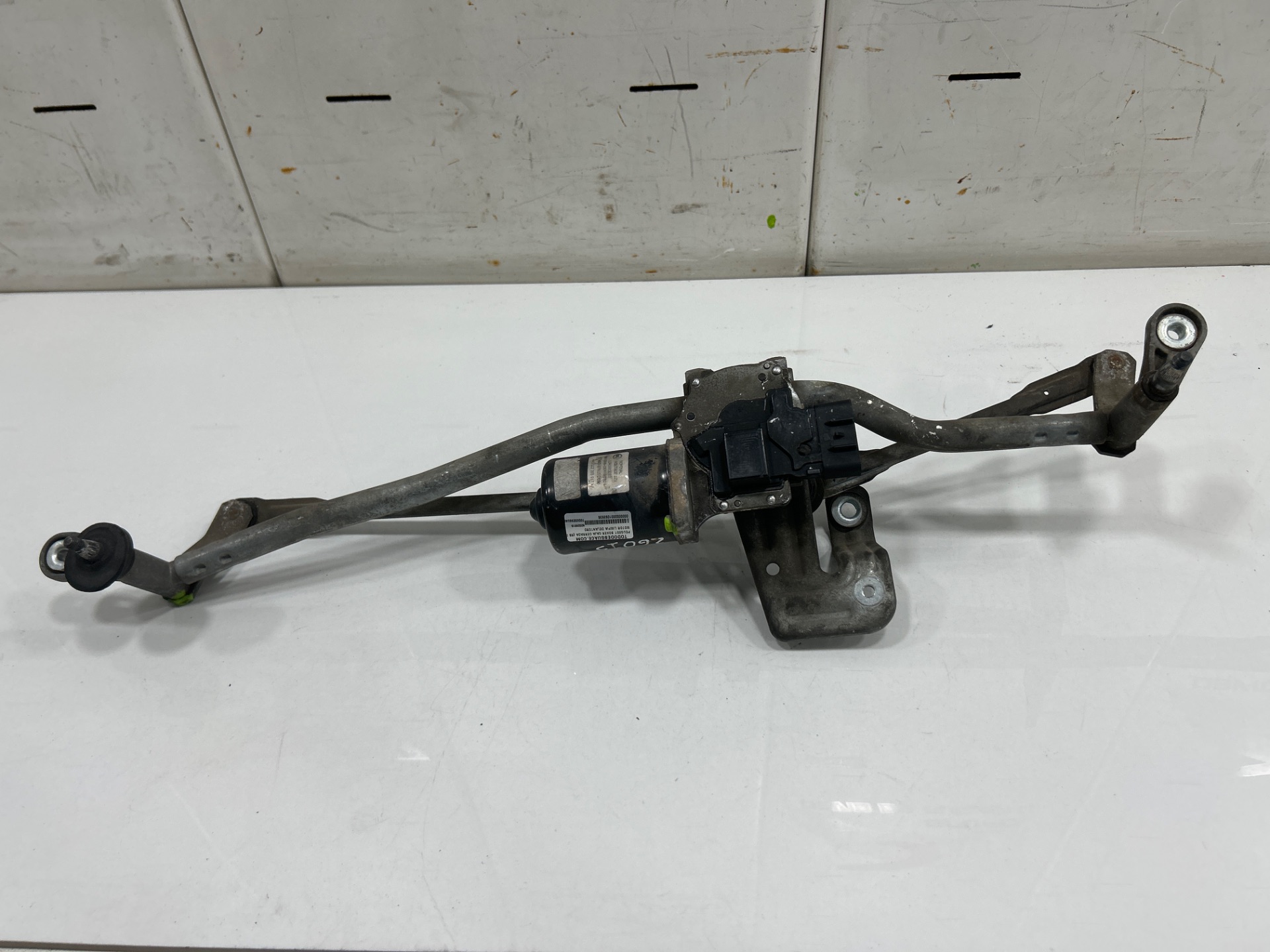 Motor limpia delantero   no identificado