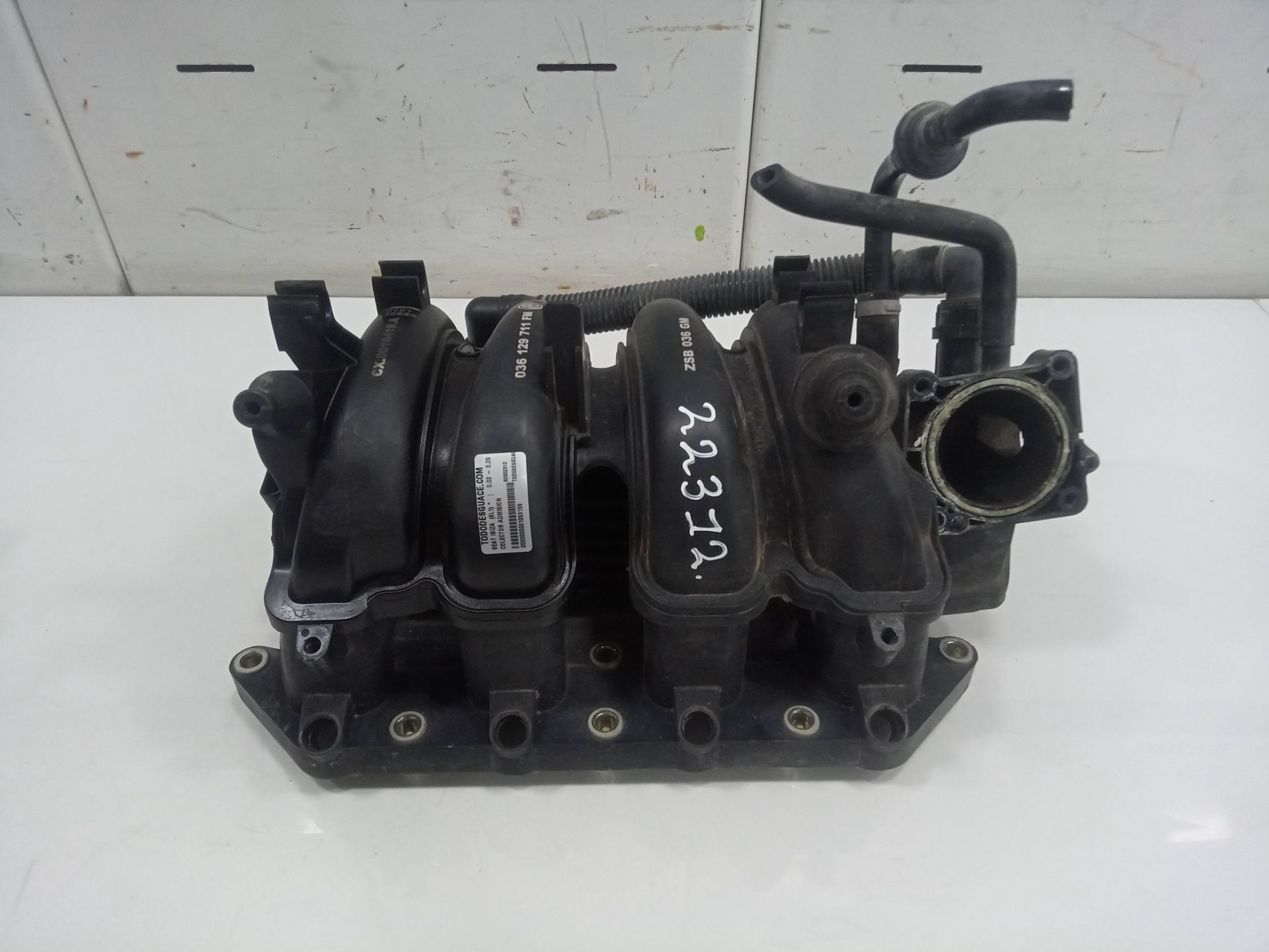 Colector admision seat ibiza (6l1) 