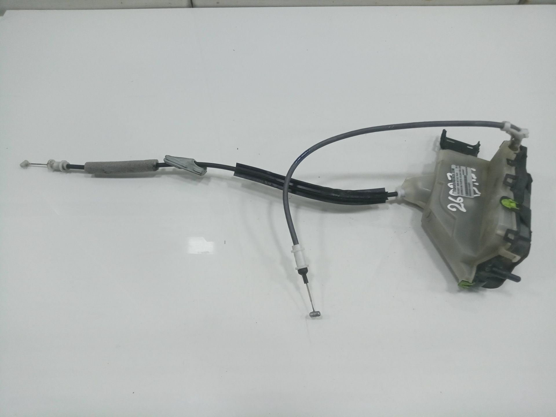 Cerradura puerta delantera derecha peugeot 3008 active pack