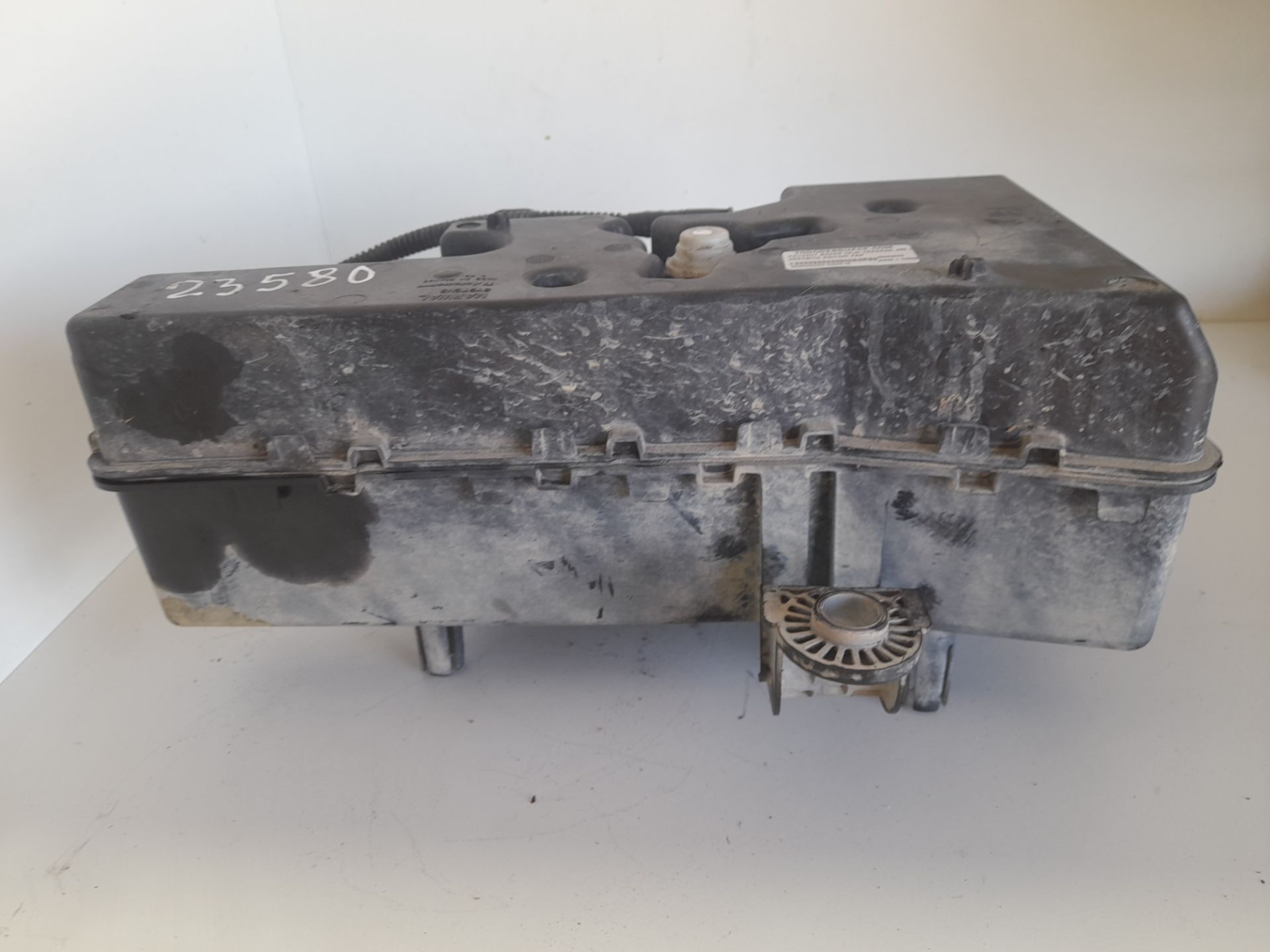 Deposito aditivo fap peugeot boxer caja cerrada 335 l3 bluehdi 130 cargo editi