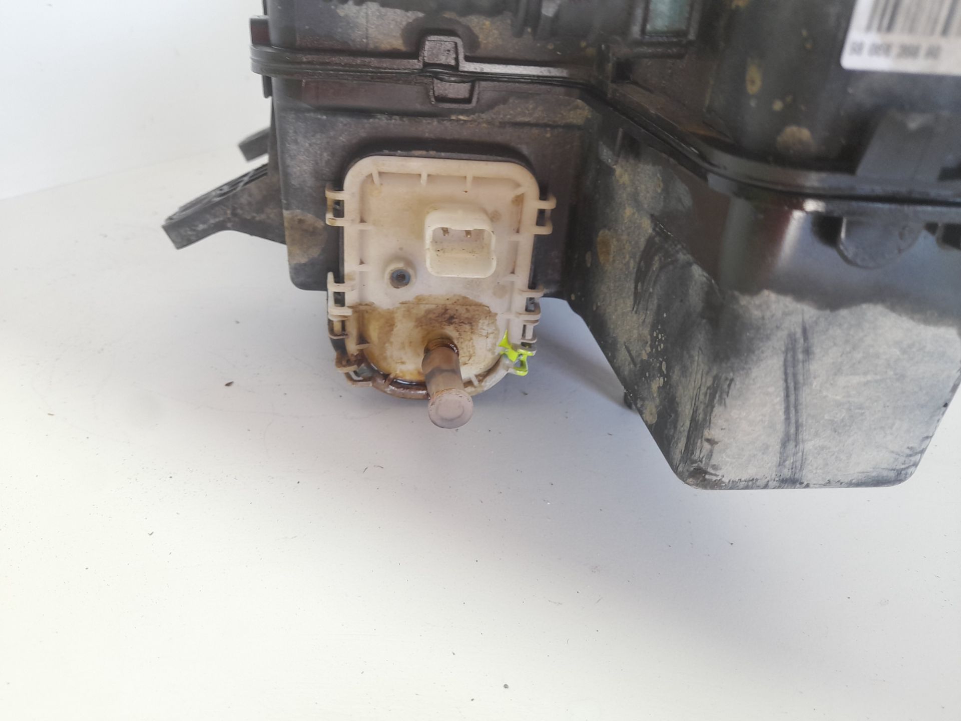 Deposito aditivo fap peugeot boxer caja cerrada 335 l3 bluehdi 130 cargo editi