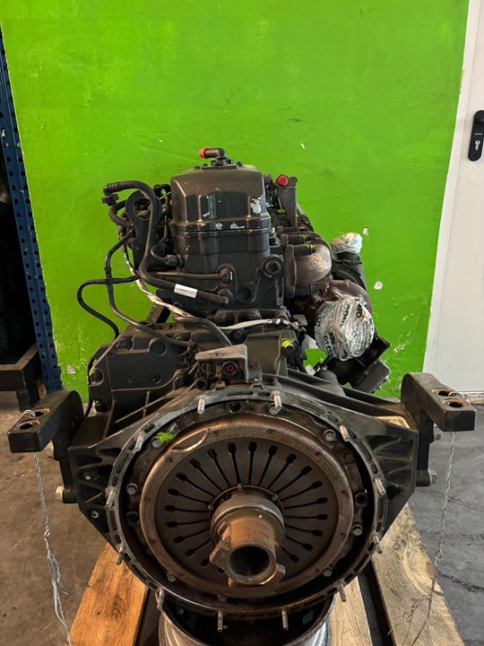 Motor completo iveco eurocargo volquete 120 e 4x2 cabina dobl
