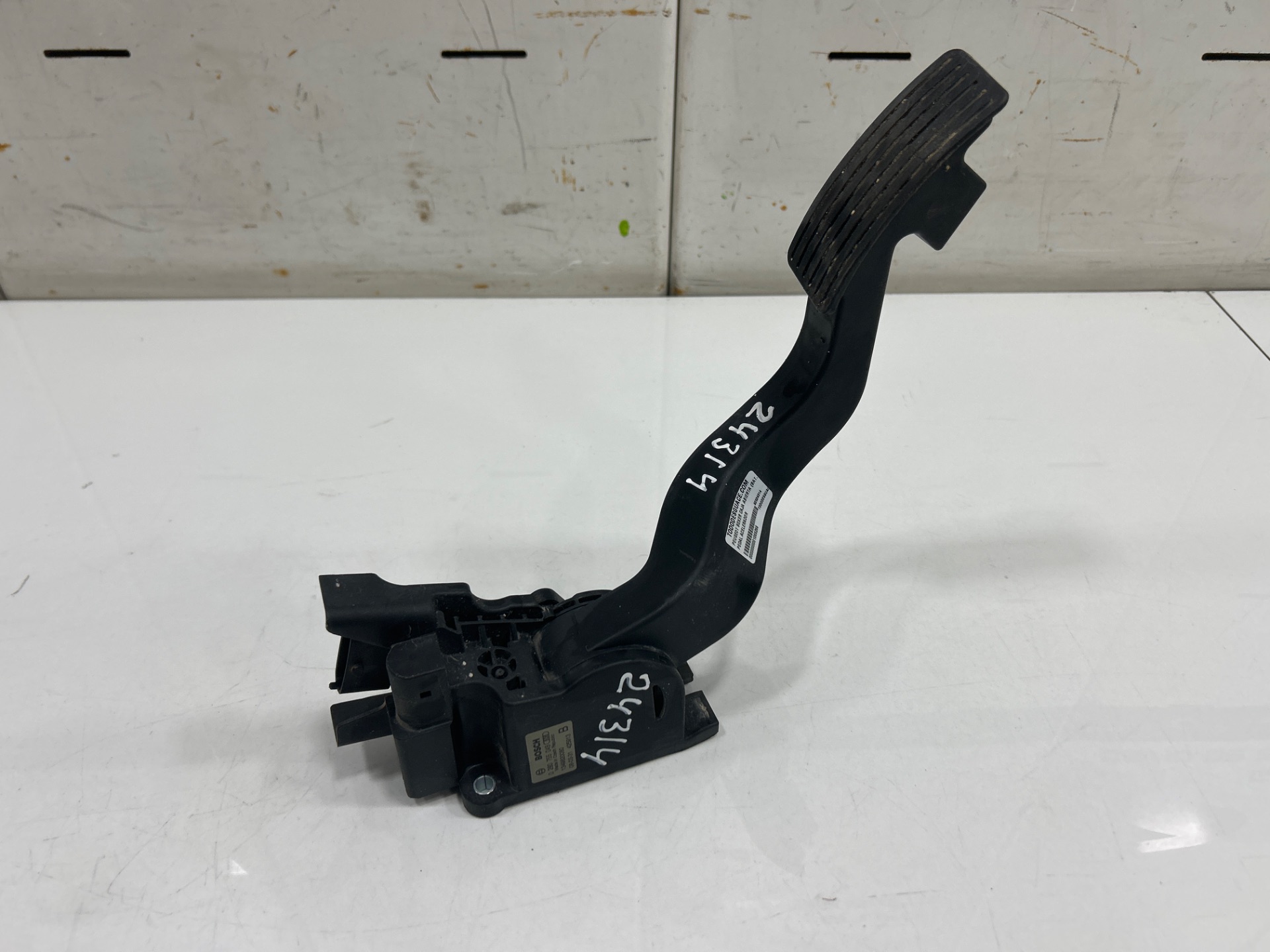 Pedal acelerador hdi (333)