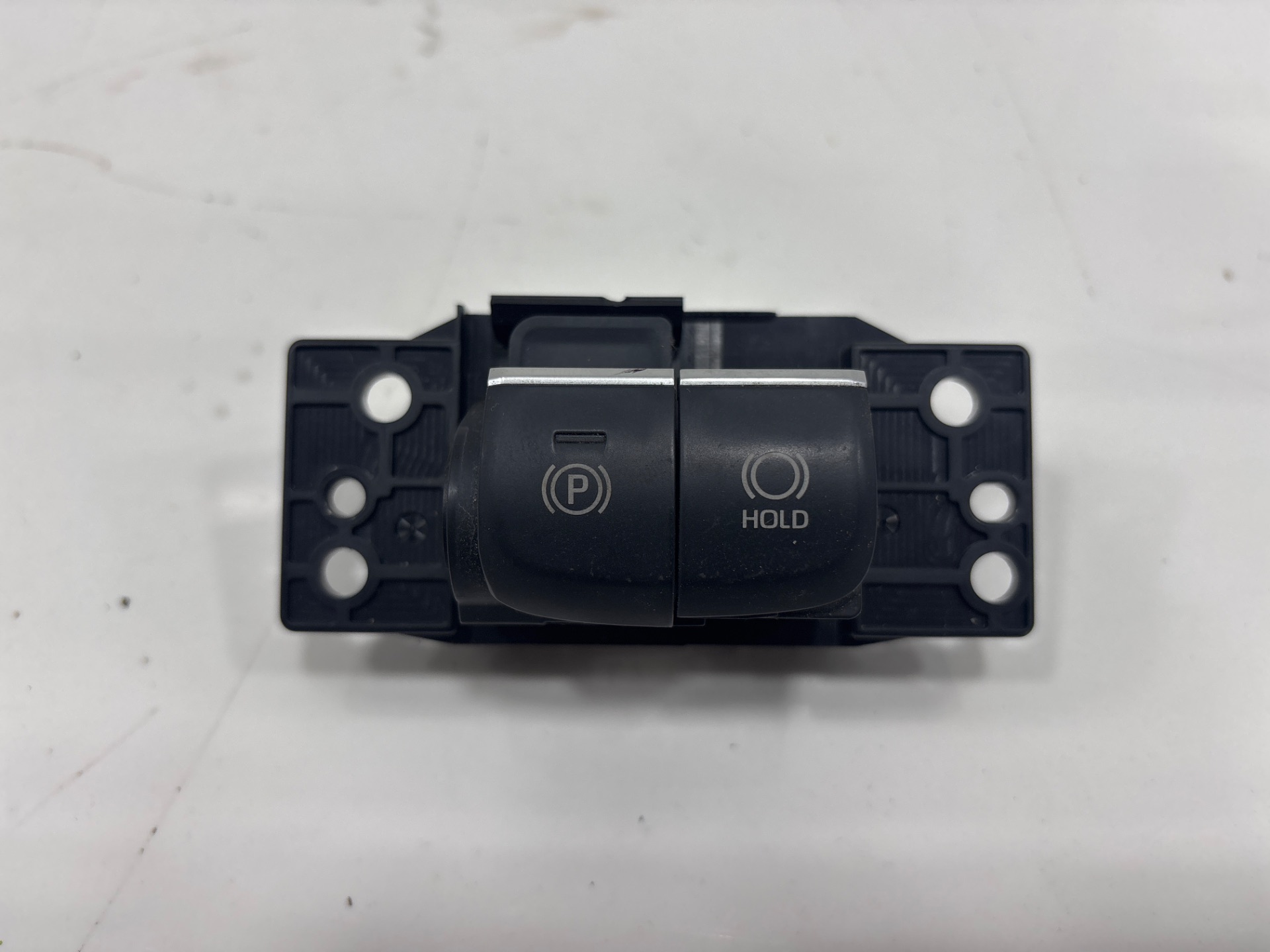 Freno de mano electrico toyota corolla (e21) hybrid style
