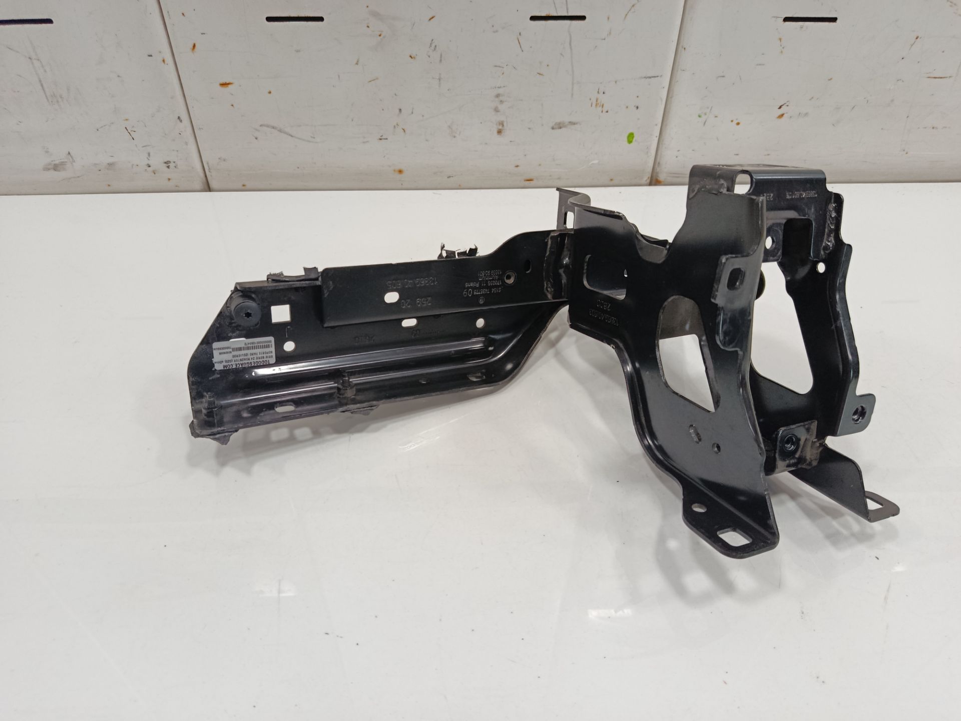 Soporte faro izquierdo bmw serie z4 roadster (g29) sdrive 30i