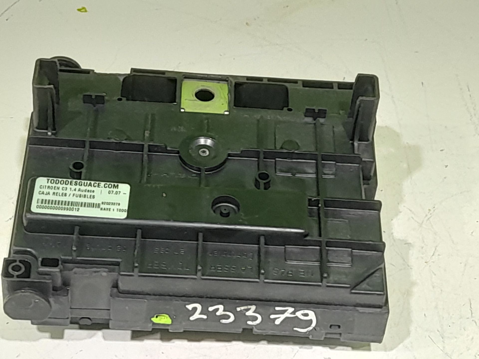 Caja reles / fusibles citroen c3 1.4 audace