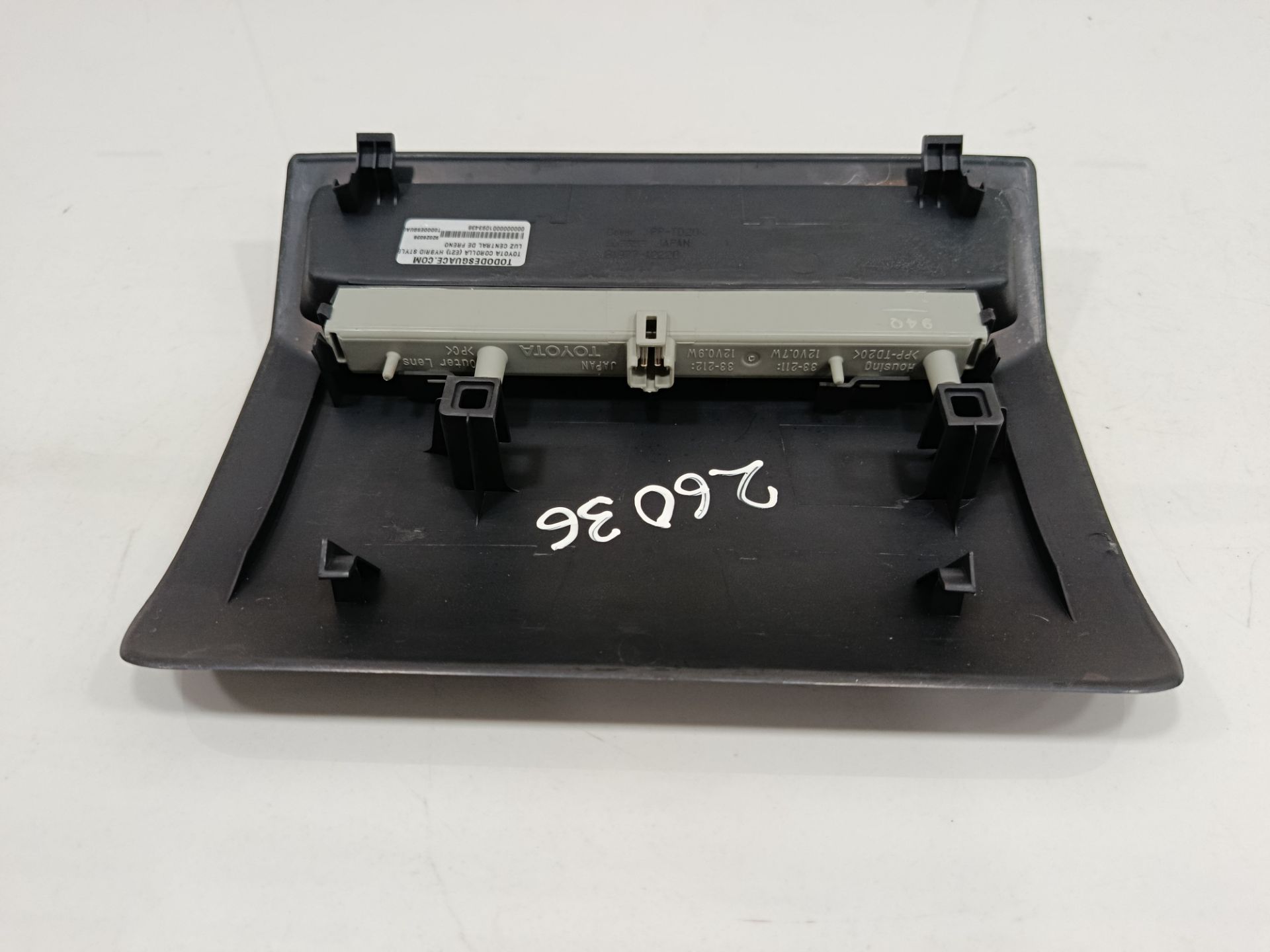 Luz central de freno toyota corolla (e21) hybrid style