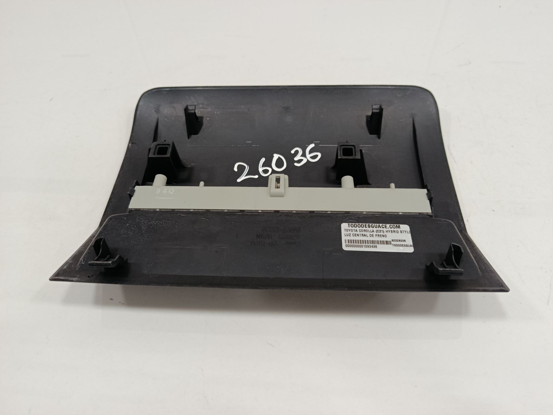 Luz central de freno toyota corolla (e21) hybrid style