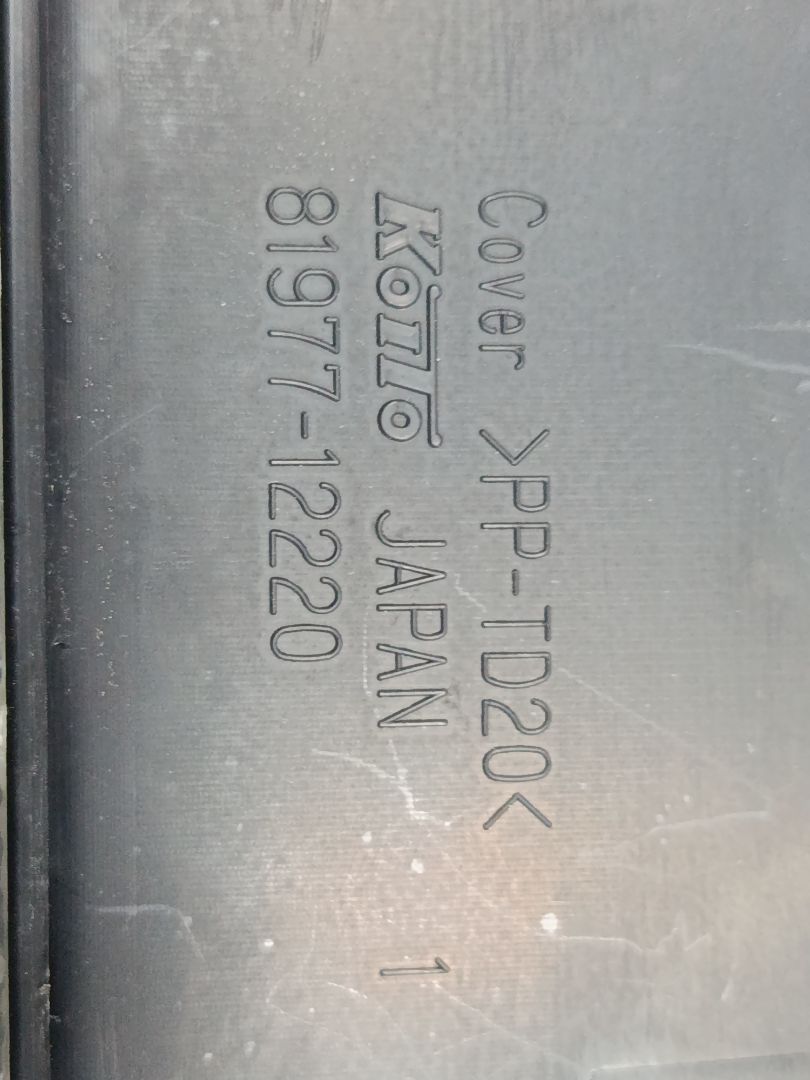 Luz central de freno toyota corolla (e21) hybrid style