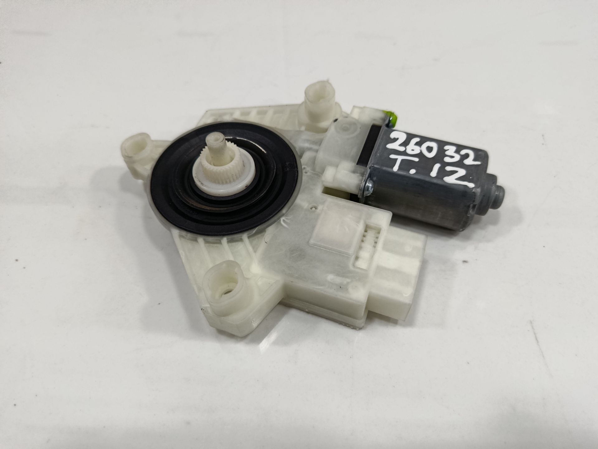 Motor elevalunas trasero izquierdo volkswagen golf sportsvan vii (an1)(09.2017) advance