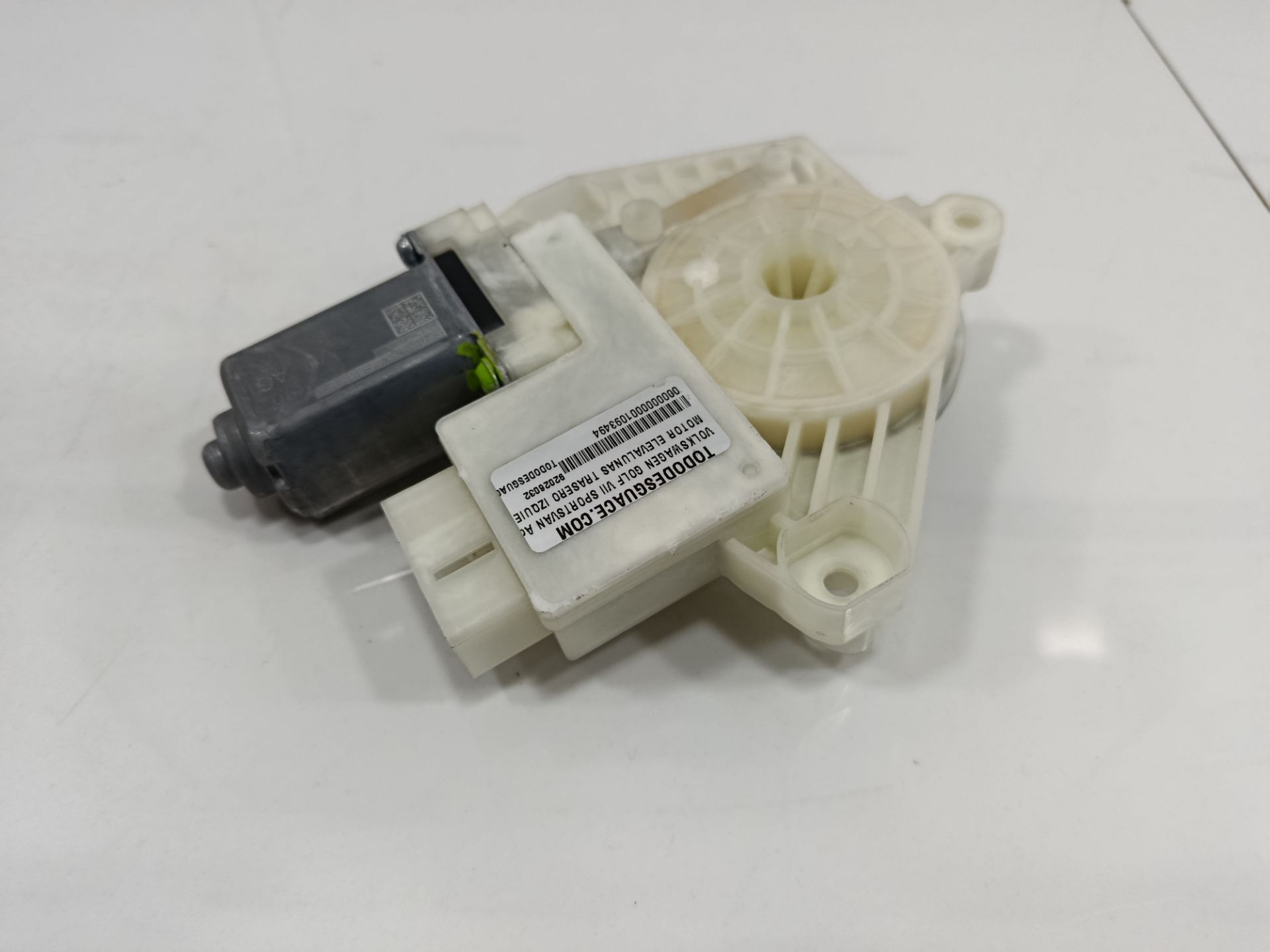 Motor elevalunas trasero izquierdo volkswagen golf sportsvan vii (an1)(09.2017) advance